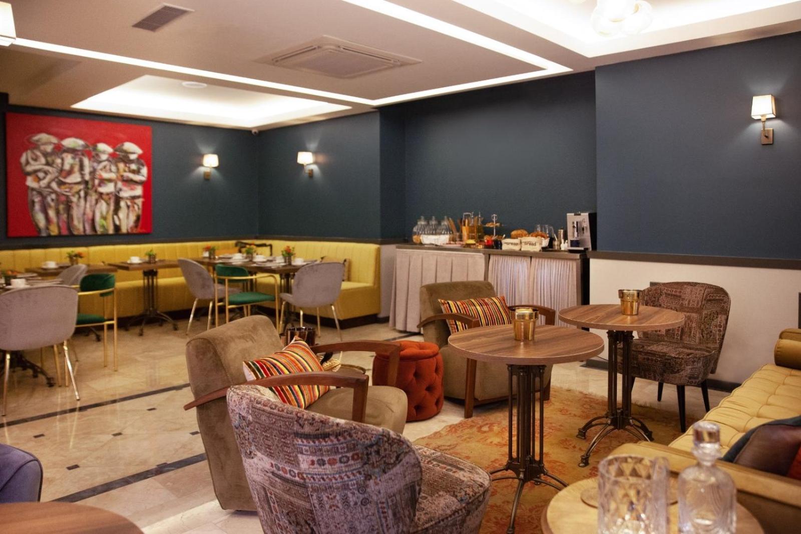 The Fox Otel - Image 68
