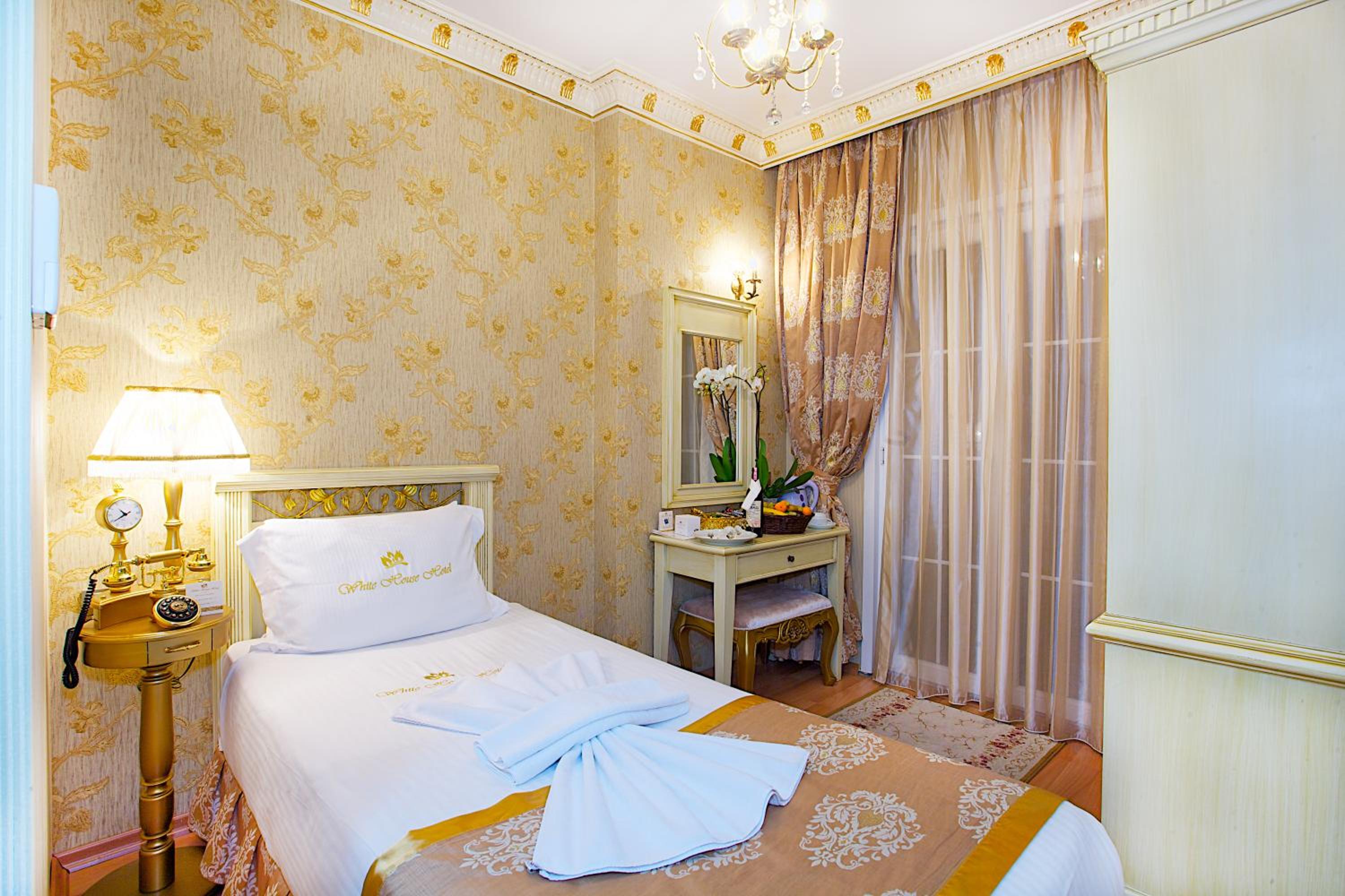 White House Hotel Istanbul - Image 33