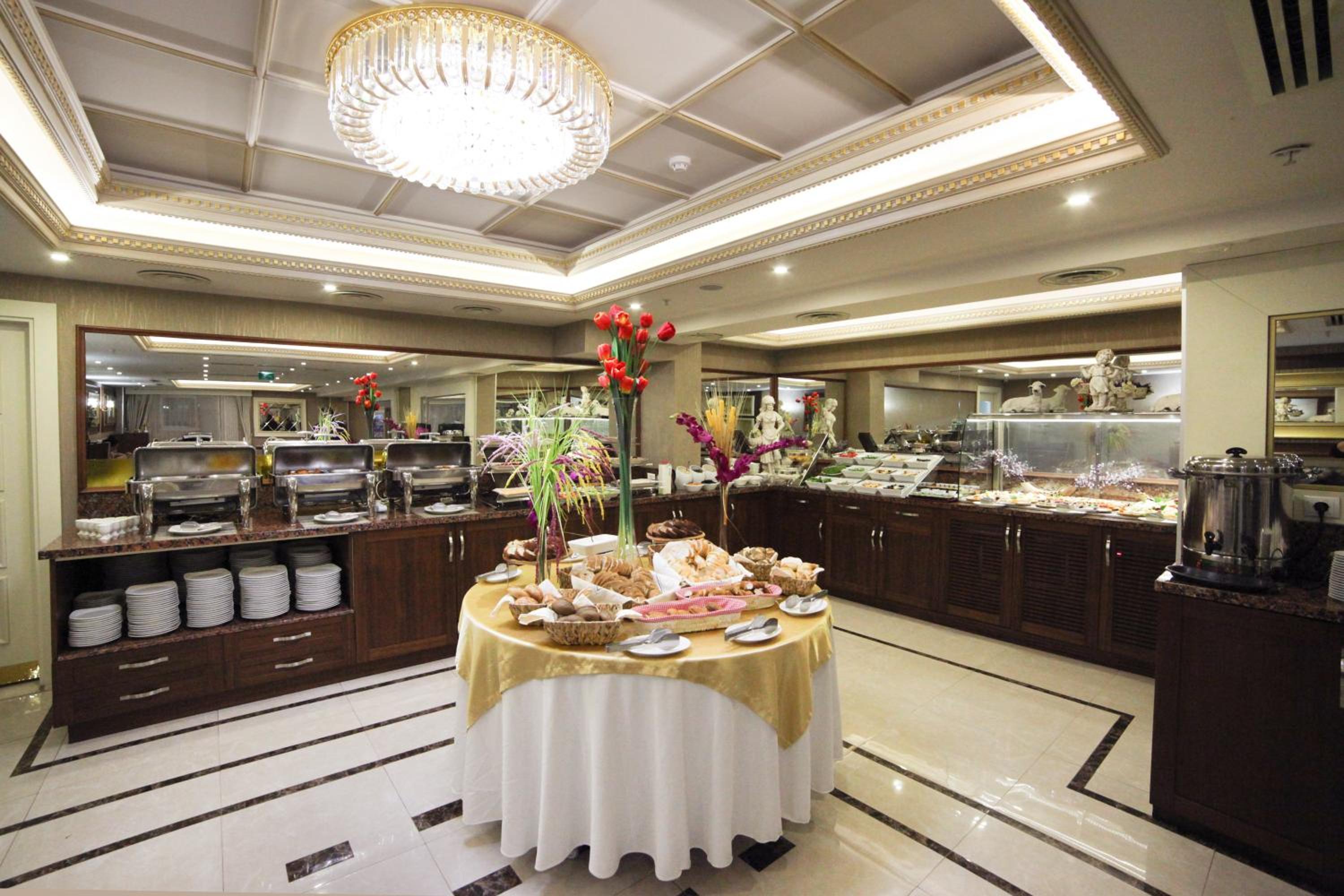 Halifaks Otel - Image 24