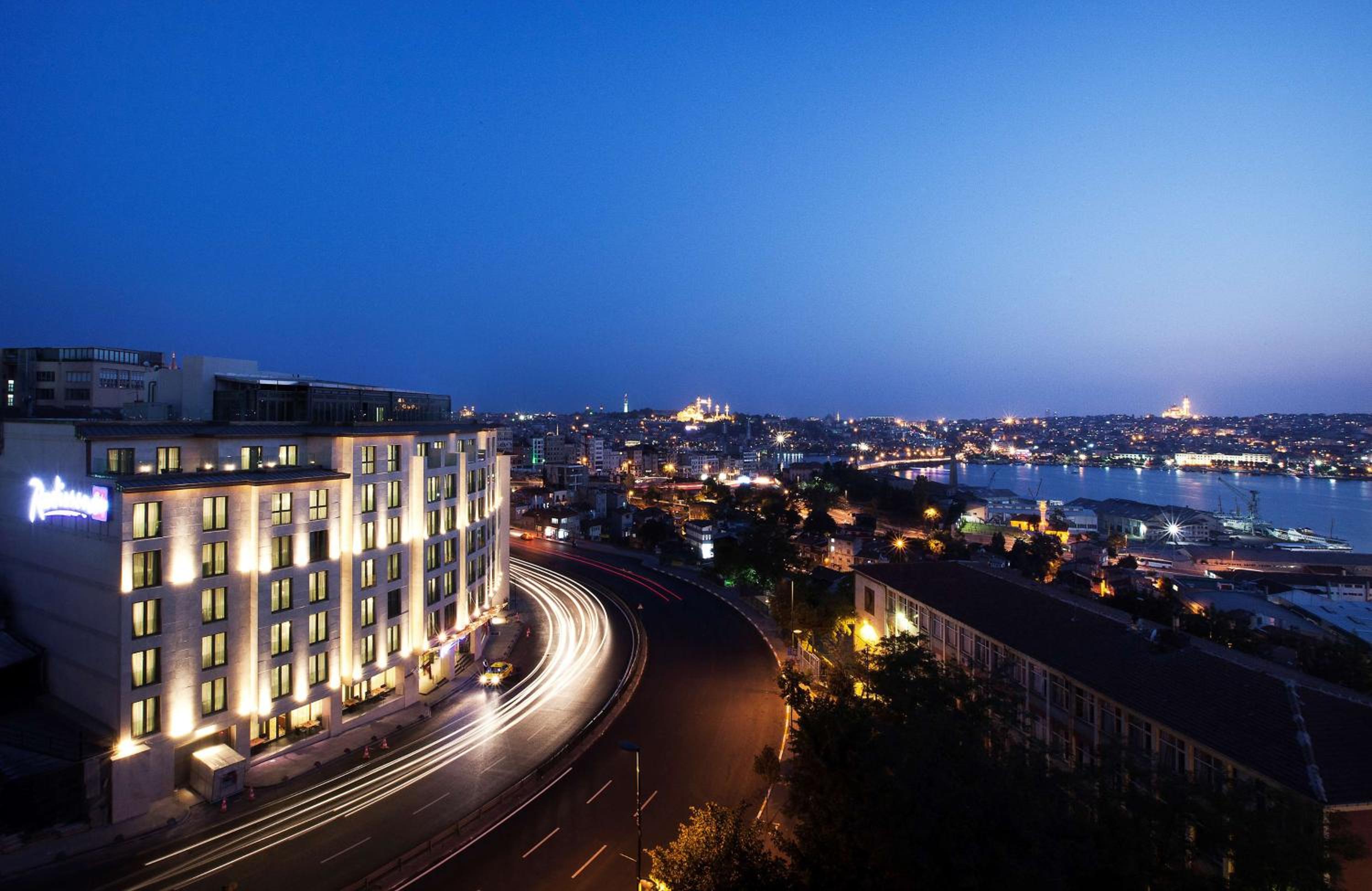 Radisson Blu Hotel Istanbul Pera - Image 104