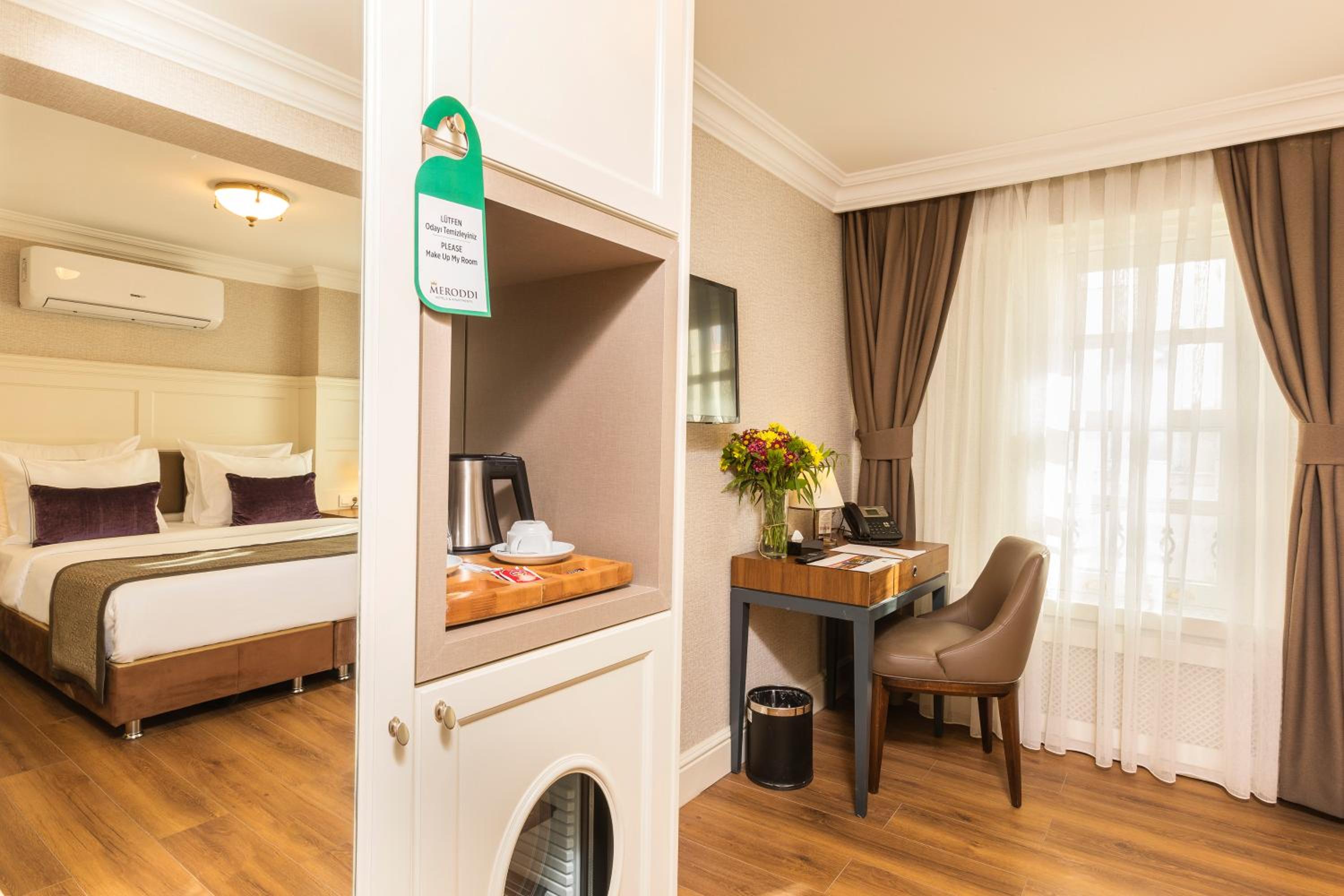 Meroddi La Porta Otel - Image 32