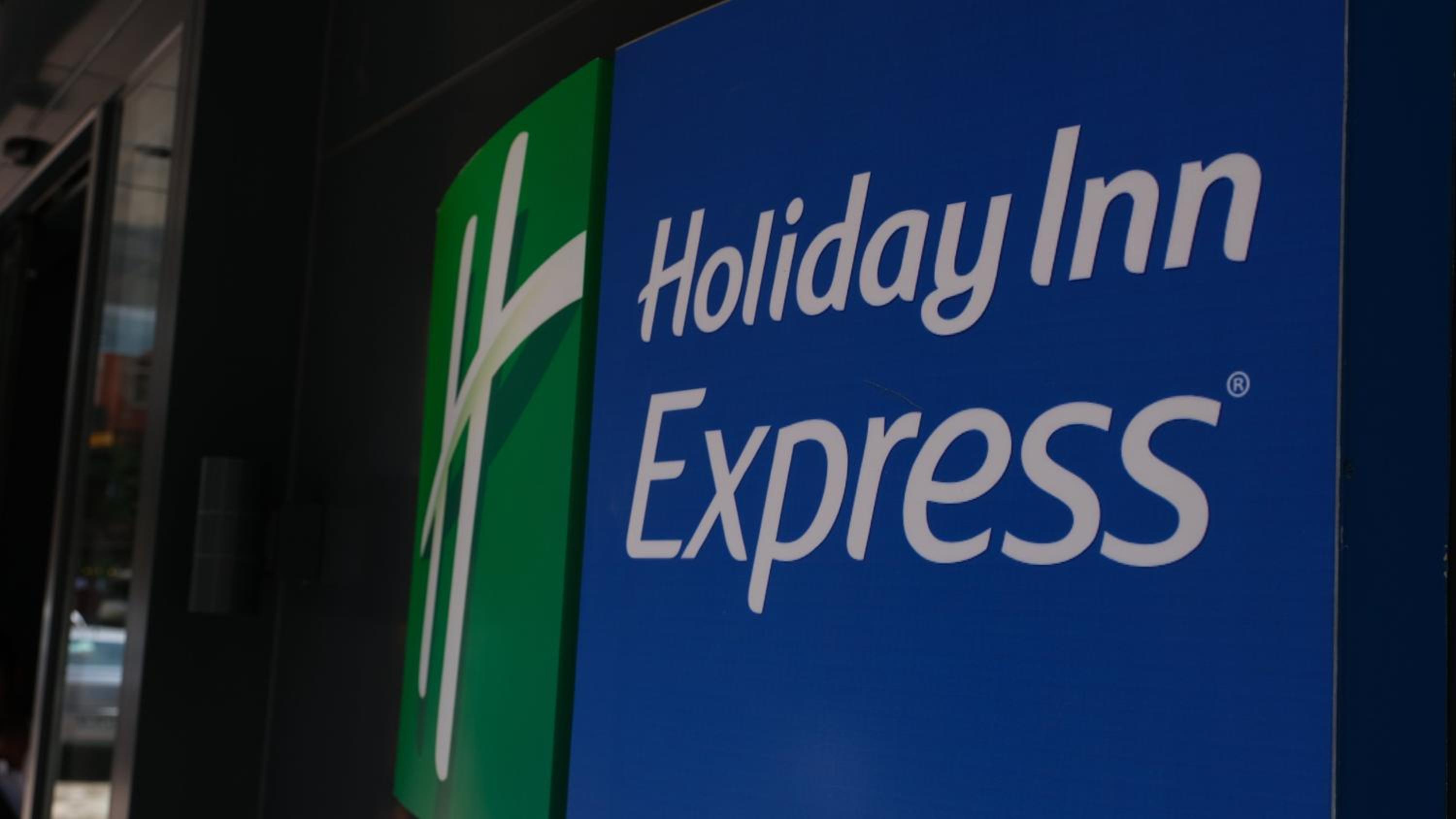 Holiday Inn Express - Istanbul - Atakoy Metro, an IHG Hotel - Image 79
