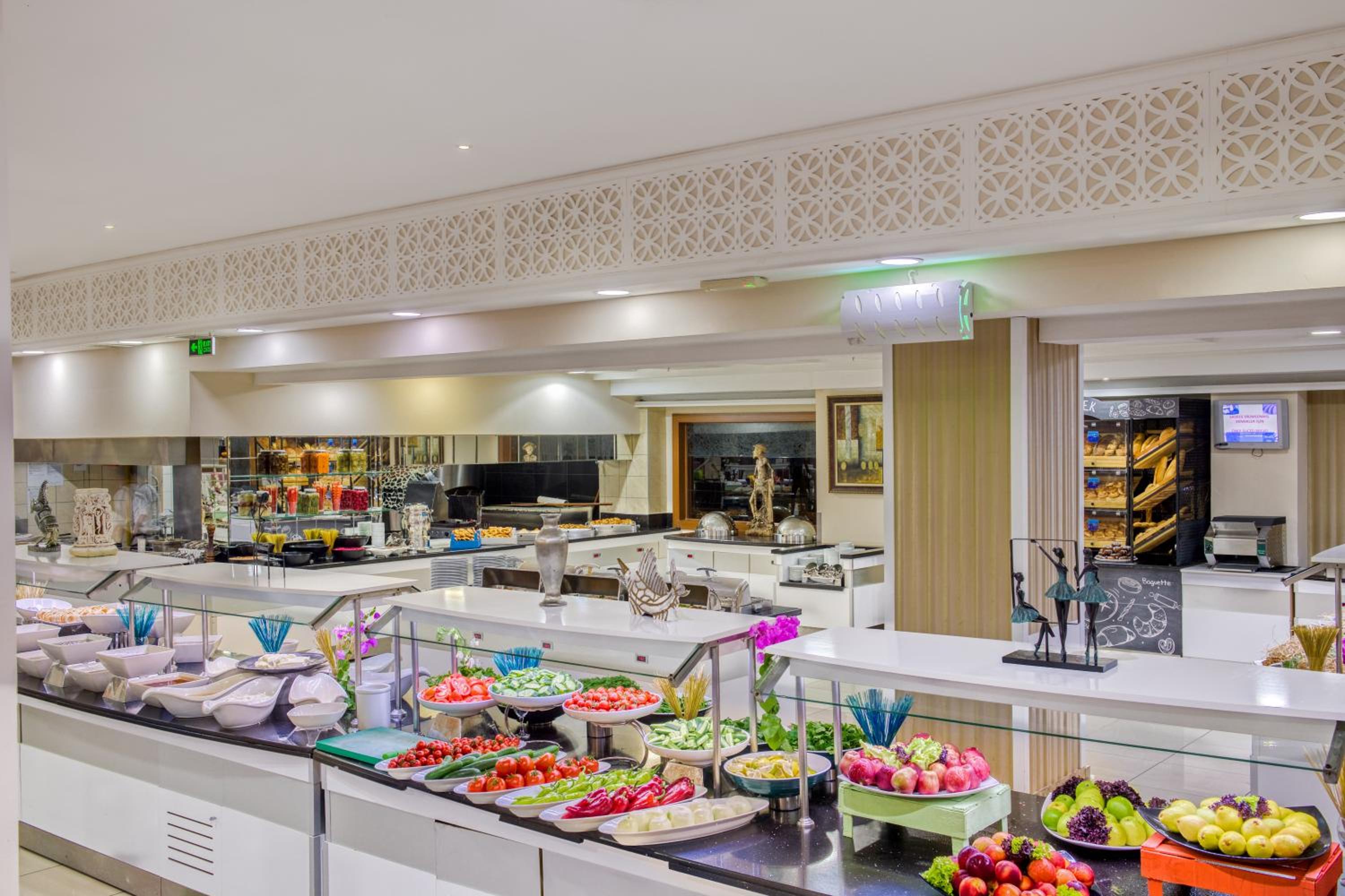 Sealife Family Resort Otel - Image 52