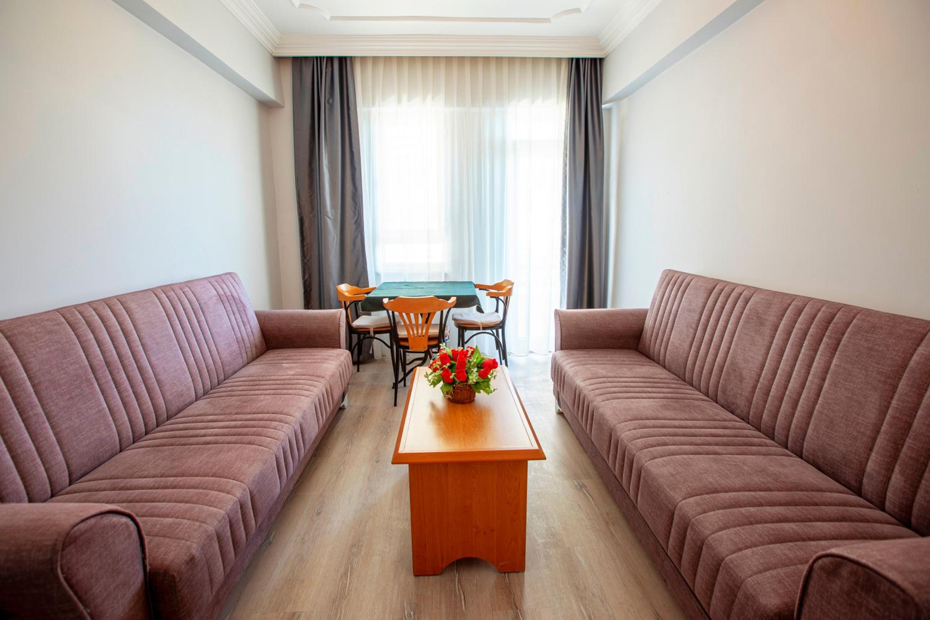 HMA Hotel & Suites - Image 16