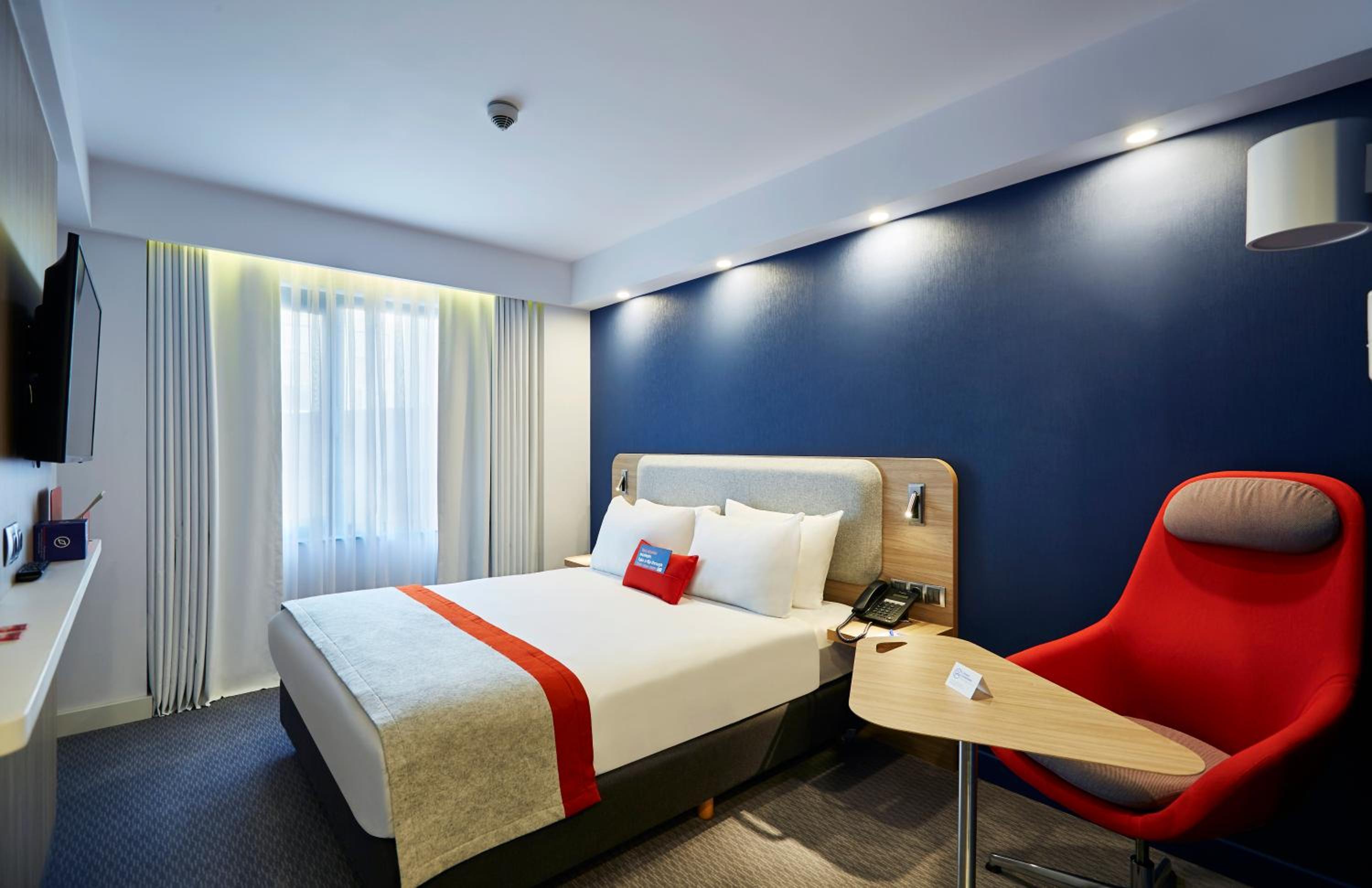Holiday Inn Express - Istanbul - Atakoy Metro, an IHG Hotel - Image 12