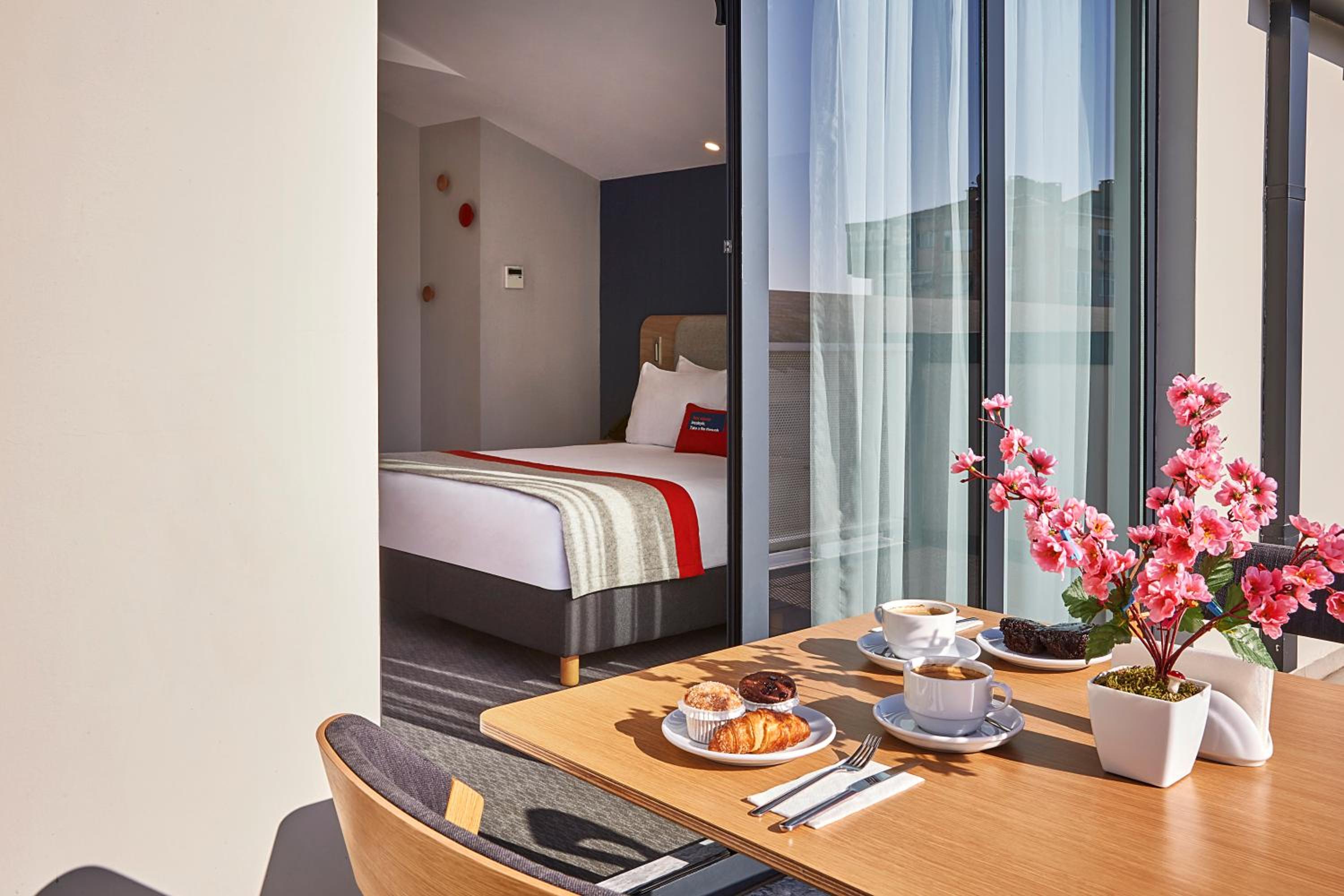 Holiday Inn Express - Istanbul - Atakoy Metro, an IHG Hotel - Image 73