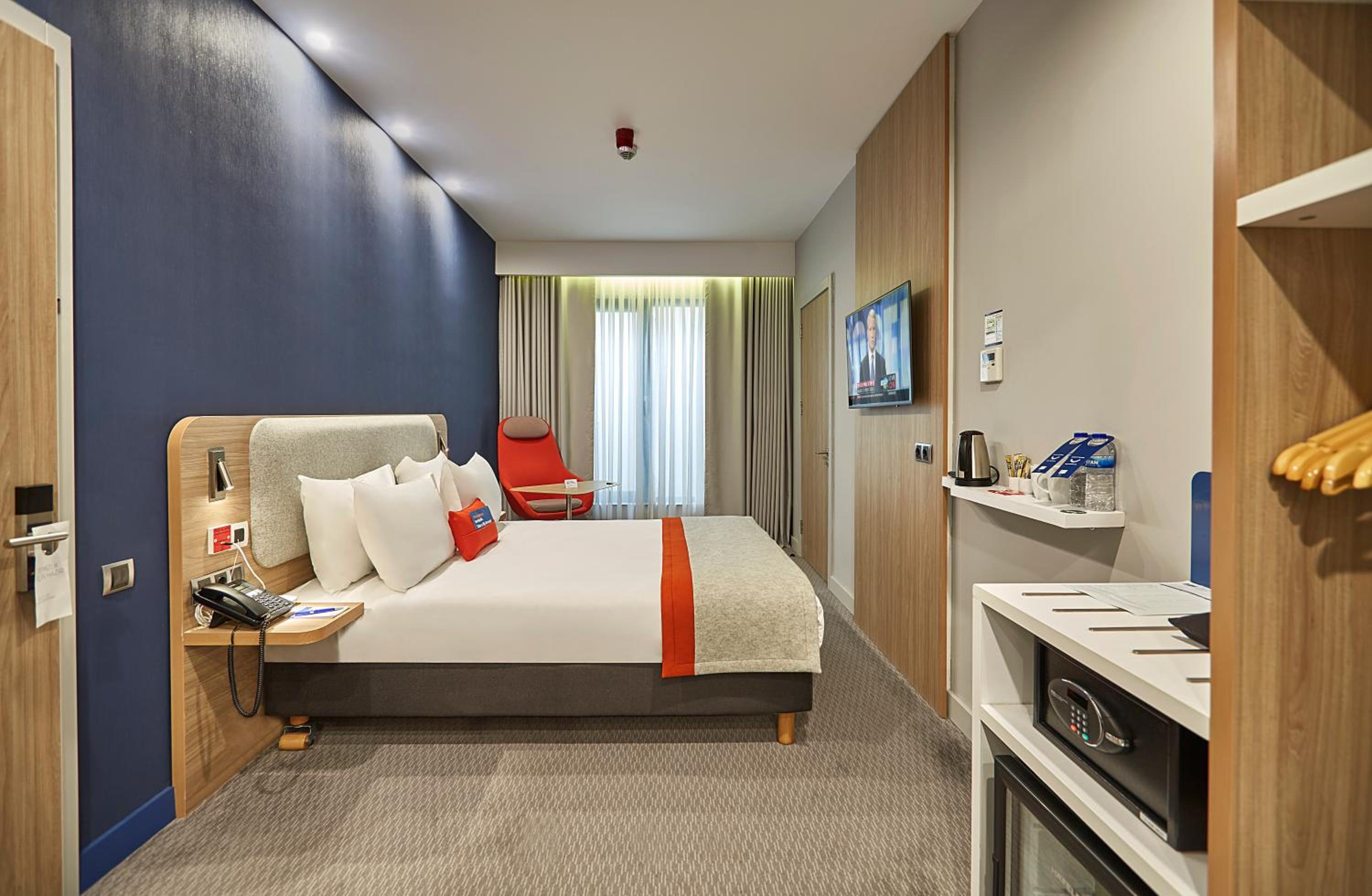 Holiday Inn Express - Istanbul - Atakoy Metro, an IHG Hotel - Image 36