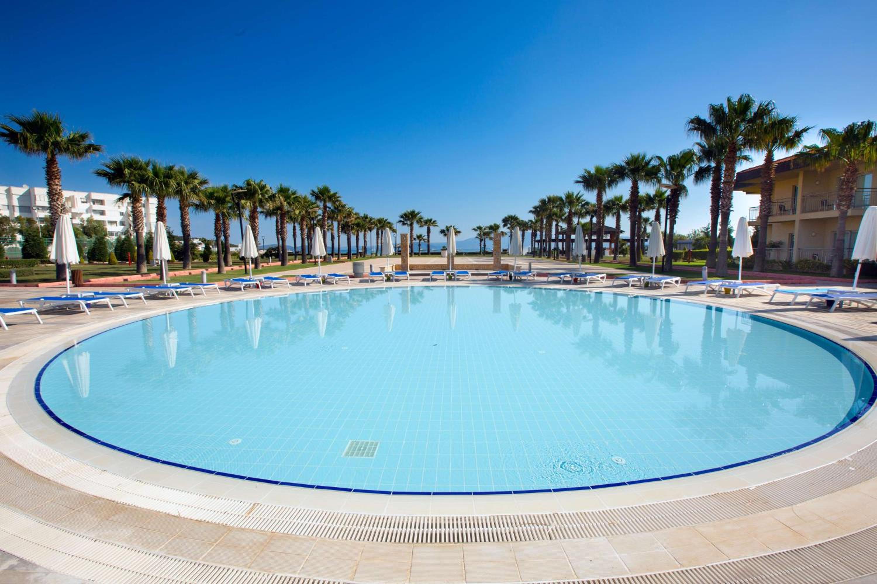 Radisson Blu Resort & Spa Cesme - Image 25
