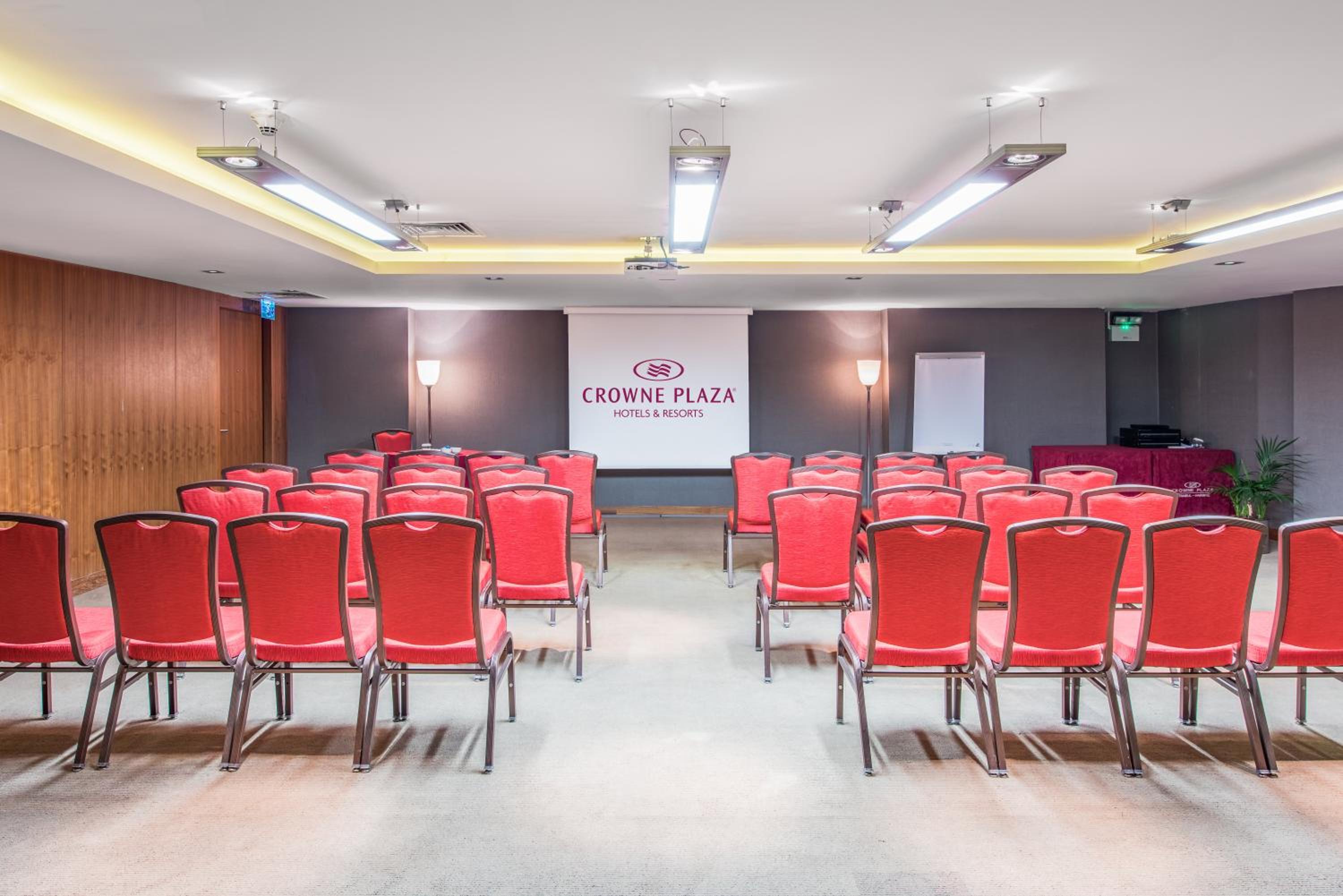 Crowne Plaza Istanbul Harbiye, an IHG Hotel - Image 152