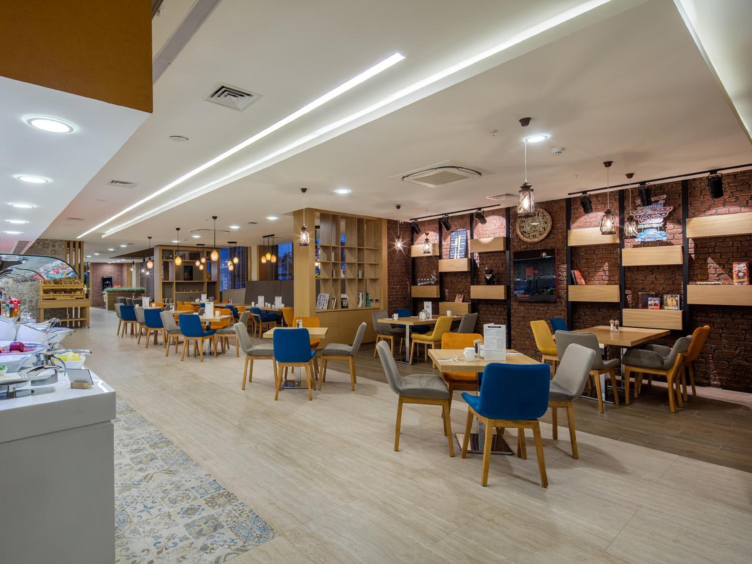 Holiday Inn Antalya - Lara, an IHG Hotel - Image 32