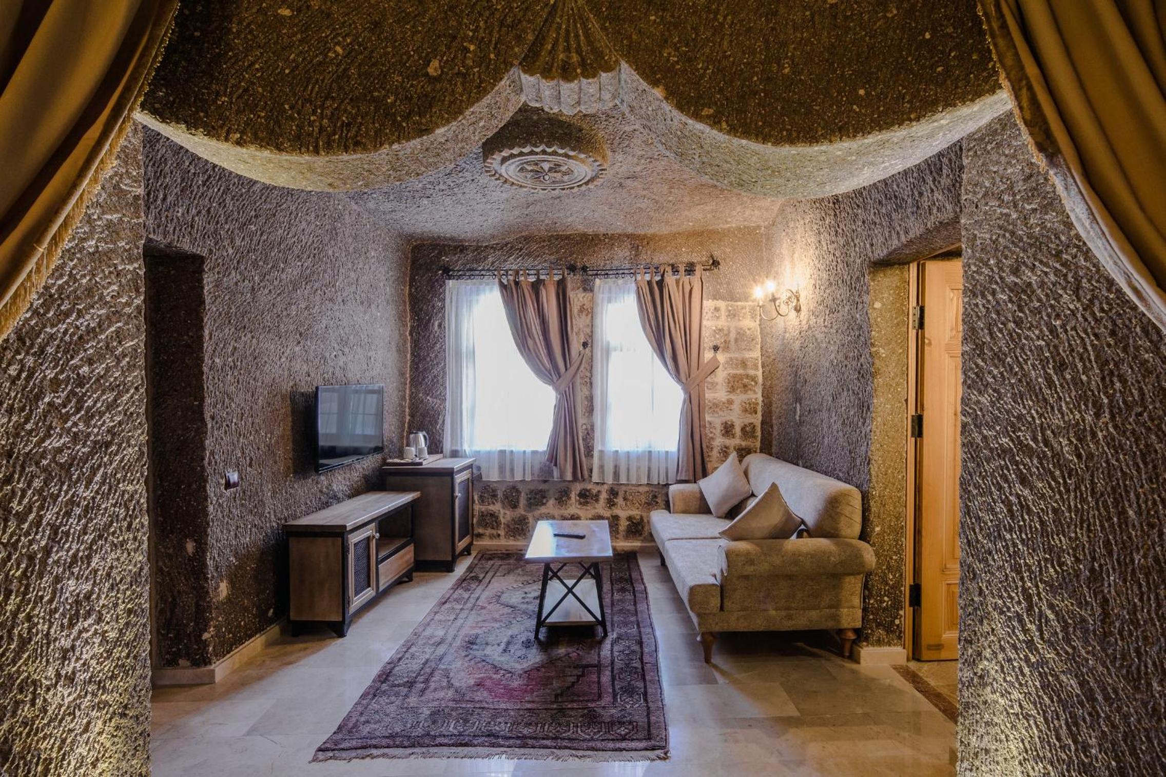 Lunar Cappadocia Hotel - Image 36