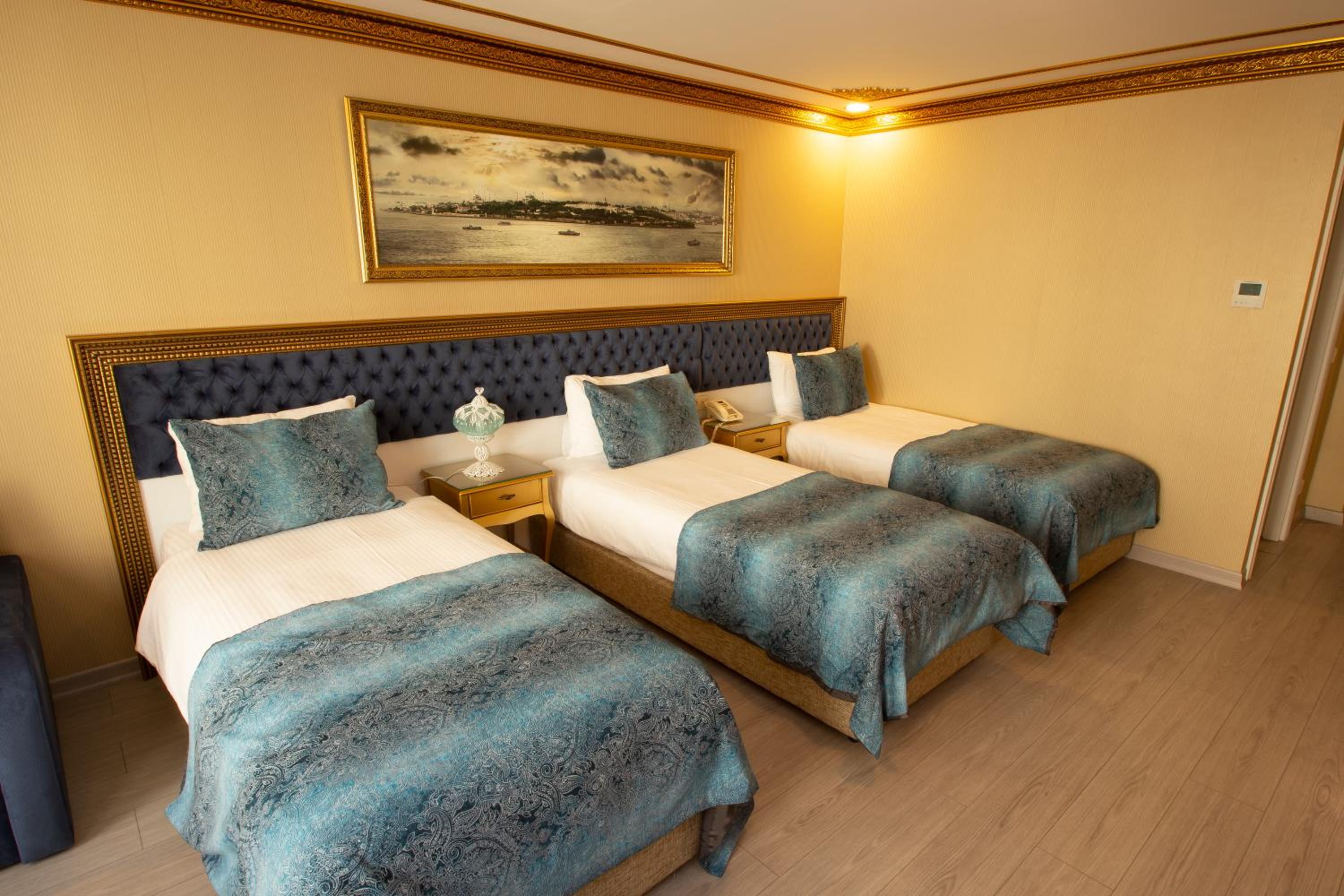 Empire Suite Hotel - Image 76