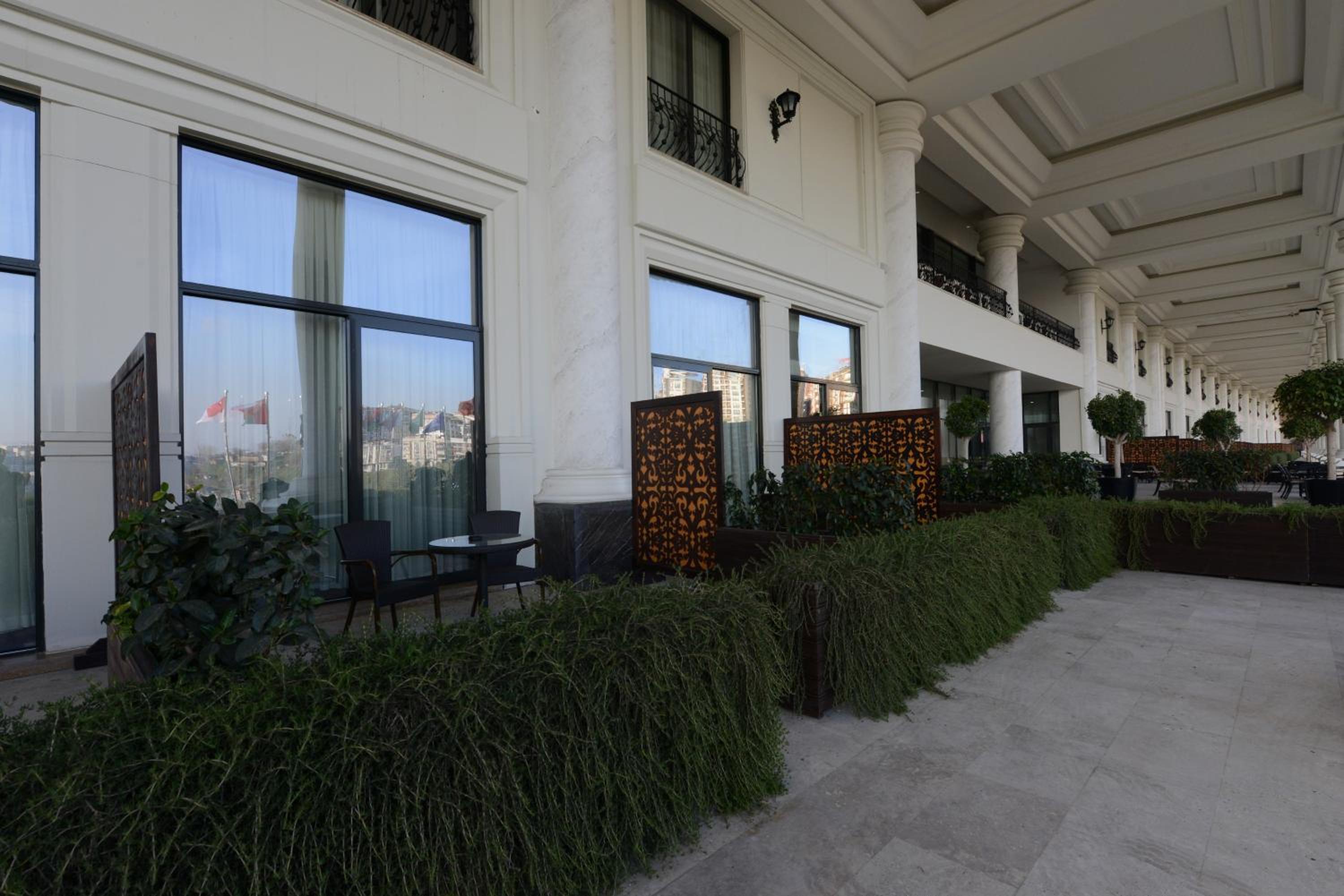 Vialand Palace Otel - Image 15