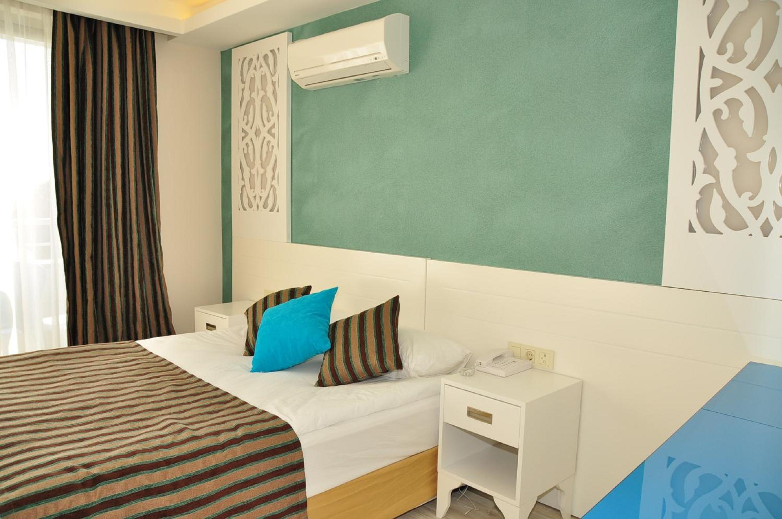 Aura Boutique Hotel - Image 69