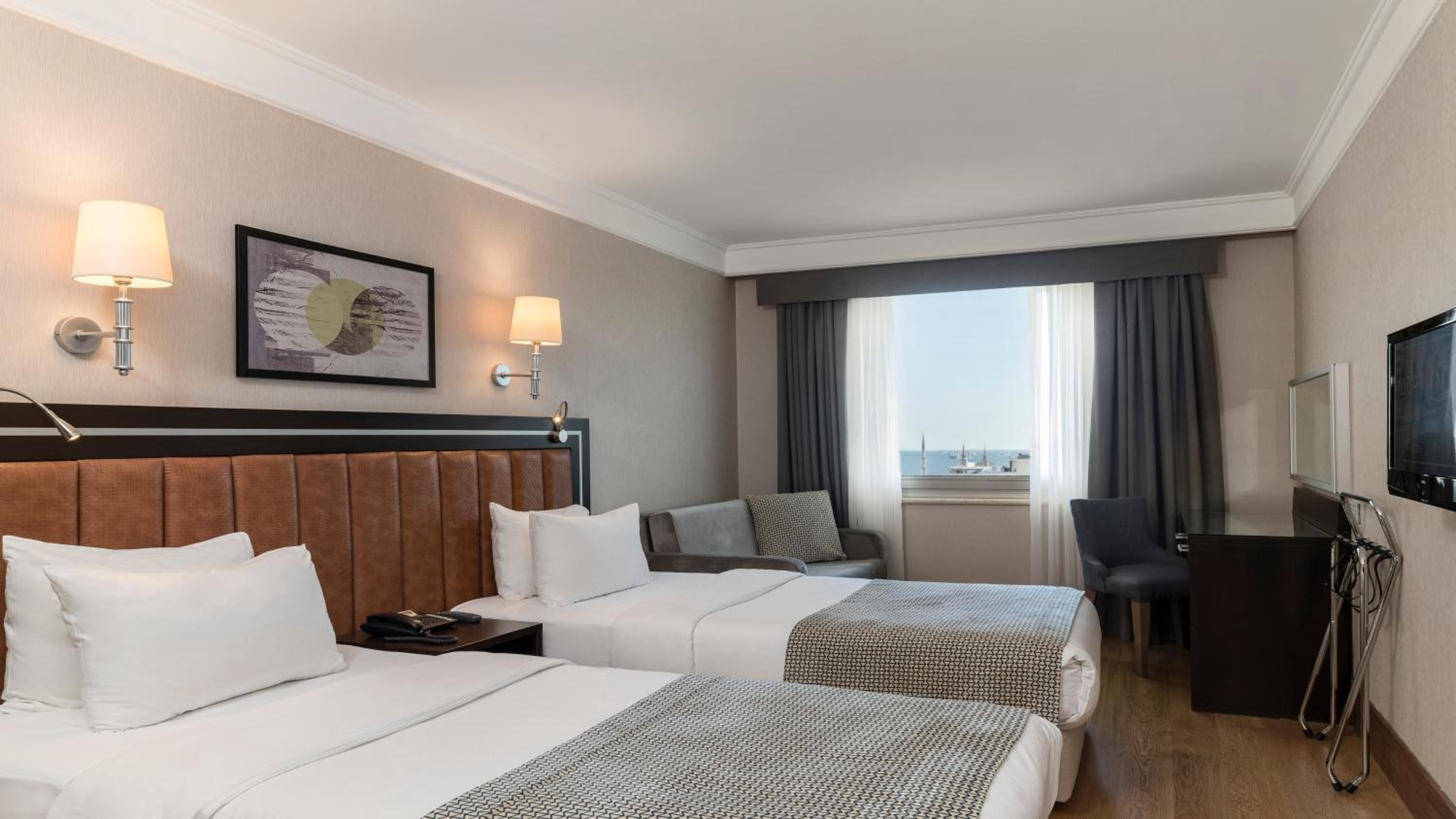 Holiday Inn Istanbul Old City, an IHG Hotel - Image 58