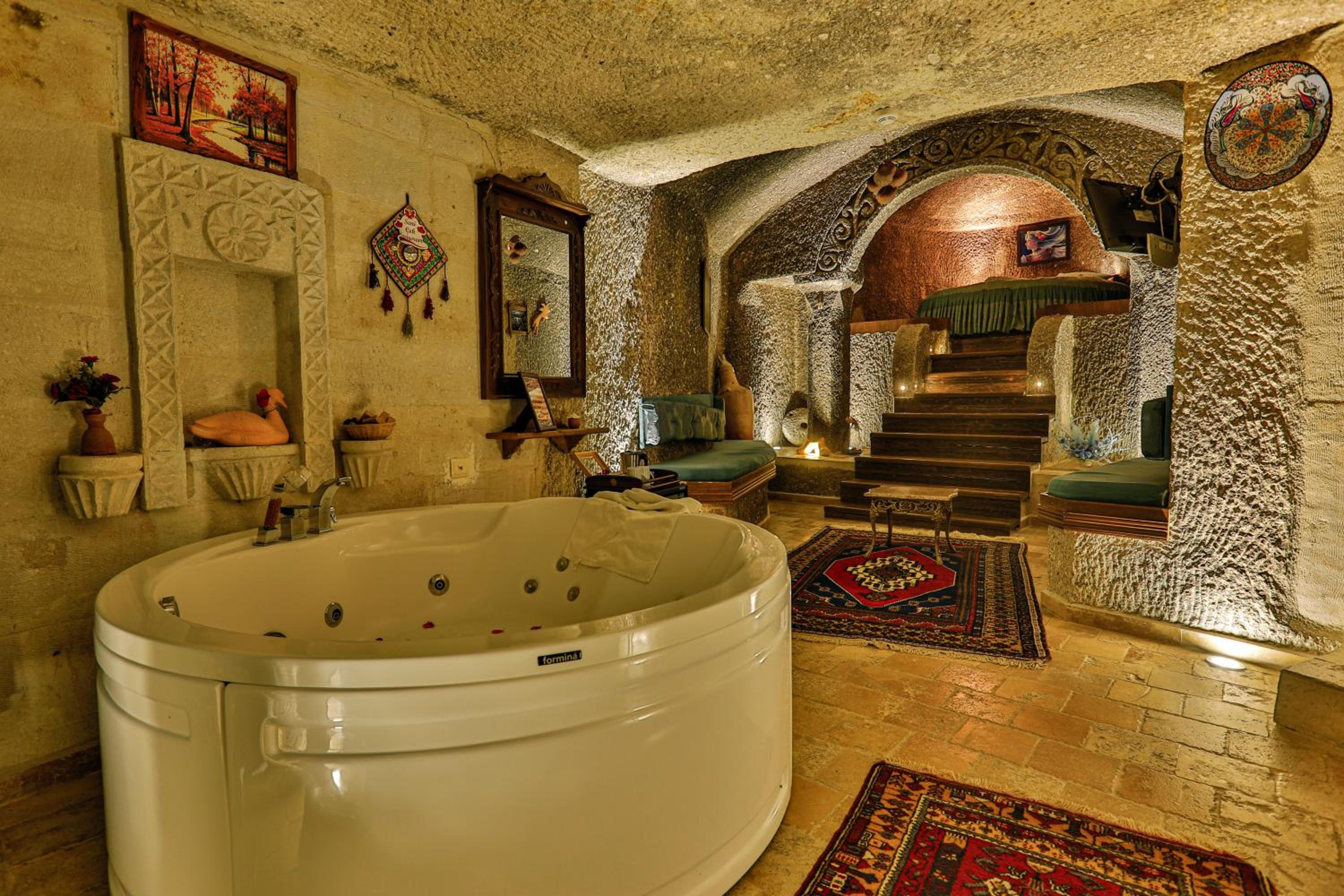 Hidden Cave Hotel - Image 59