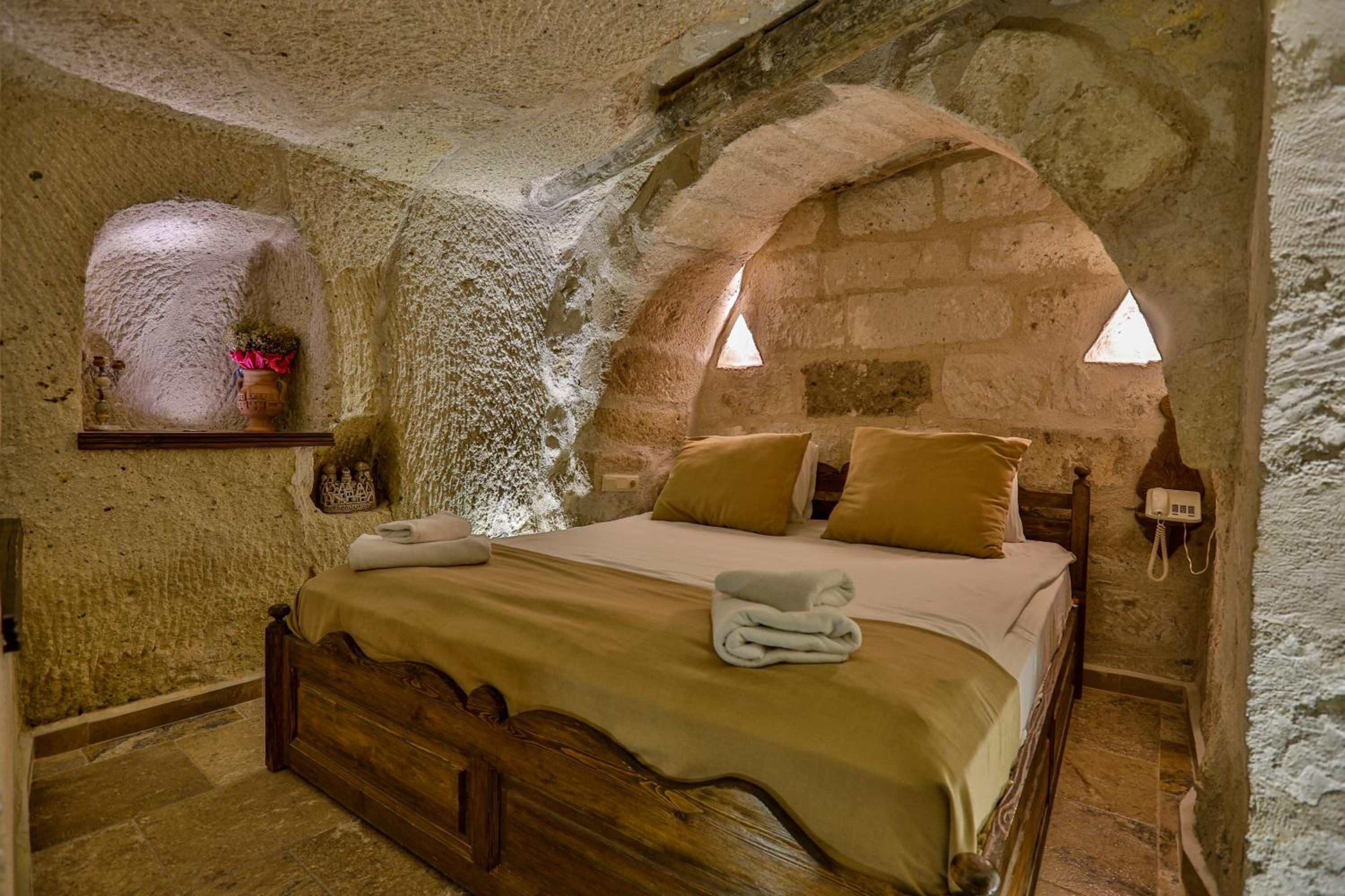 Hidden Cave Hotel - Image 79