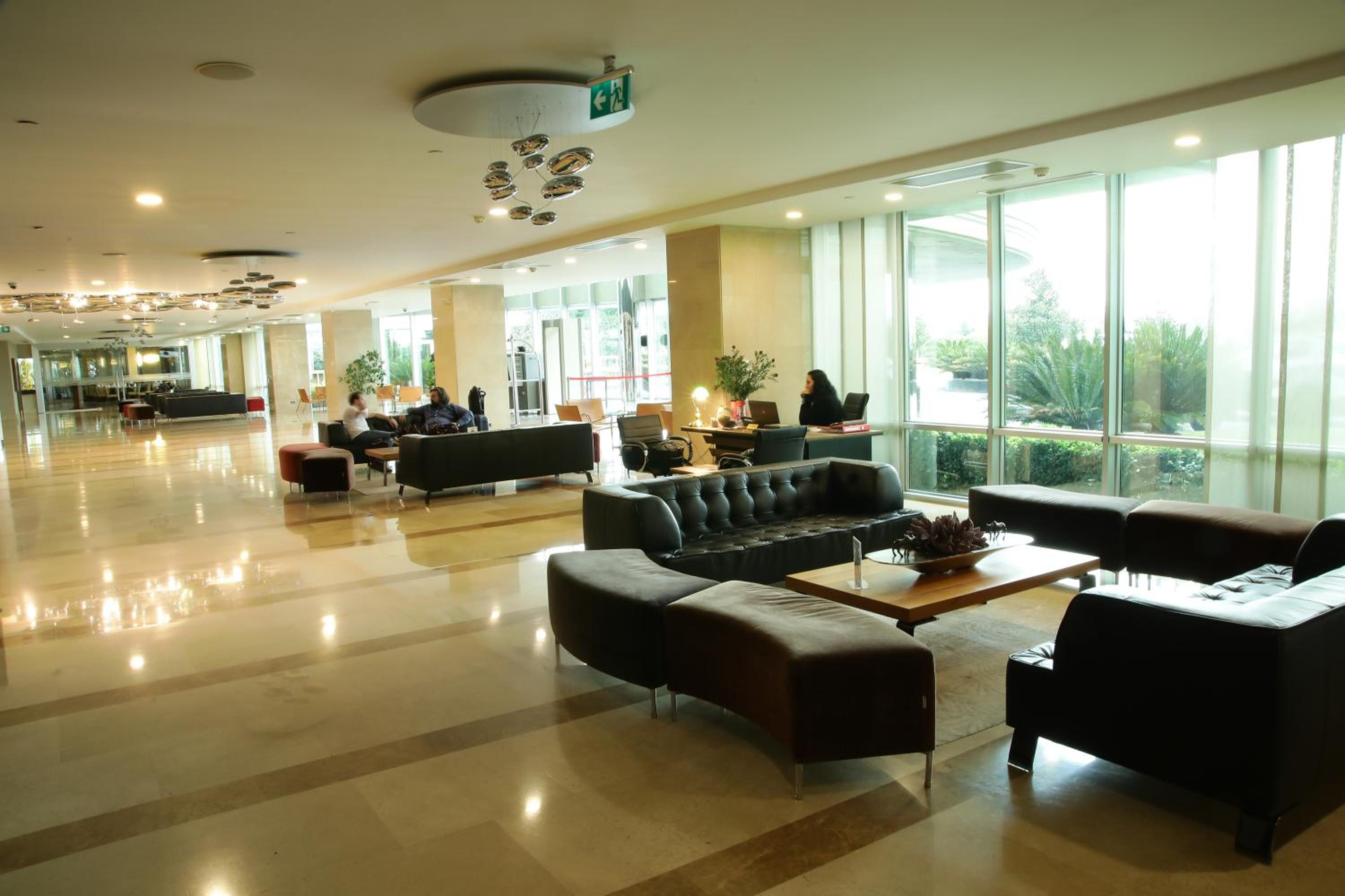 Cevahir Hotel Istanbul Asia - Image 11