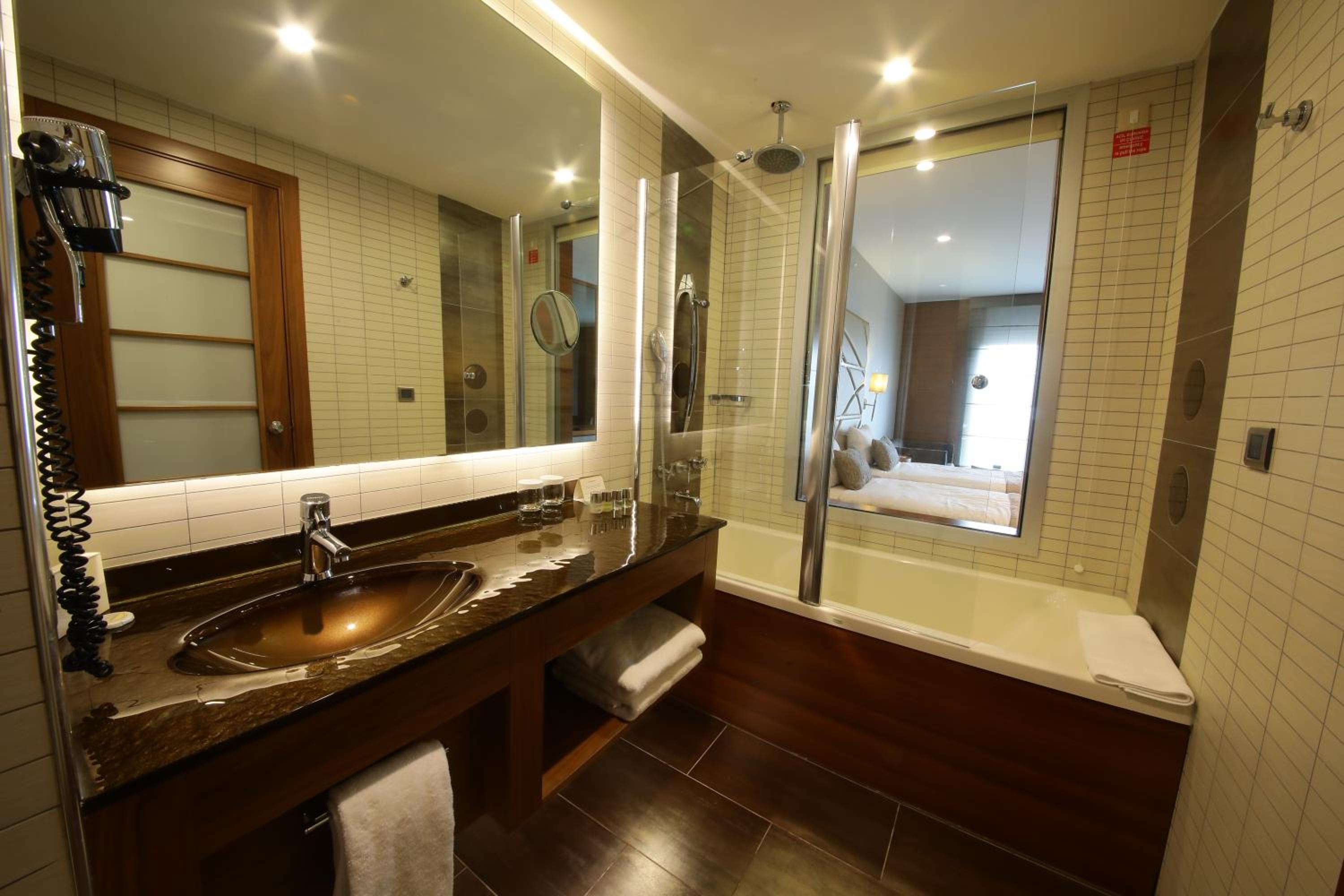 Cevahir Hotel Istanbul Asia - Image 30