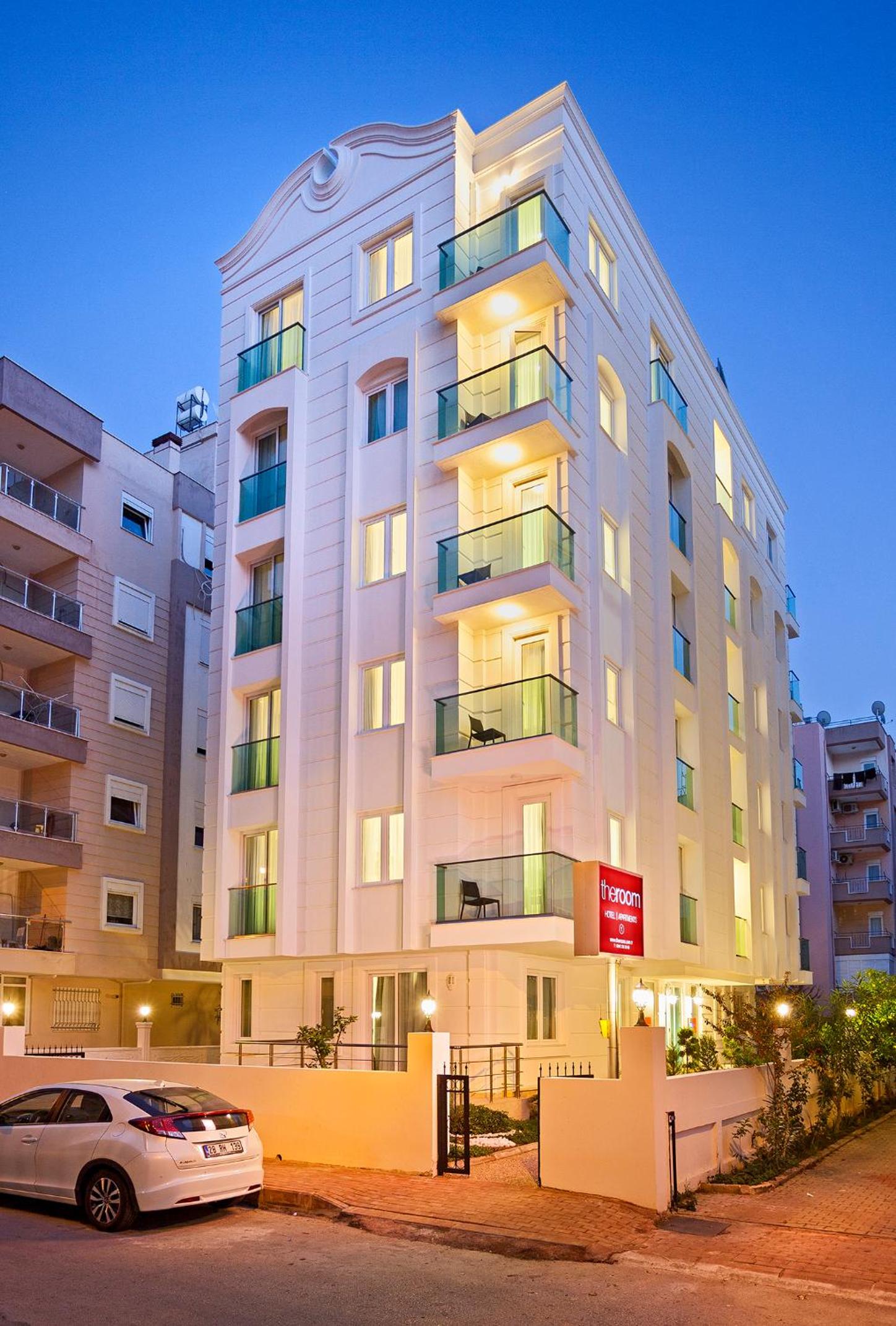 The Room Hotel & Apartments - Image 36