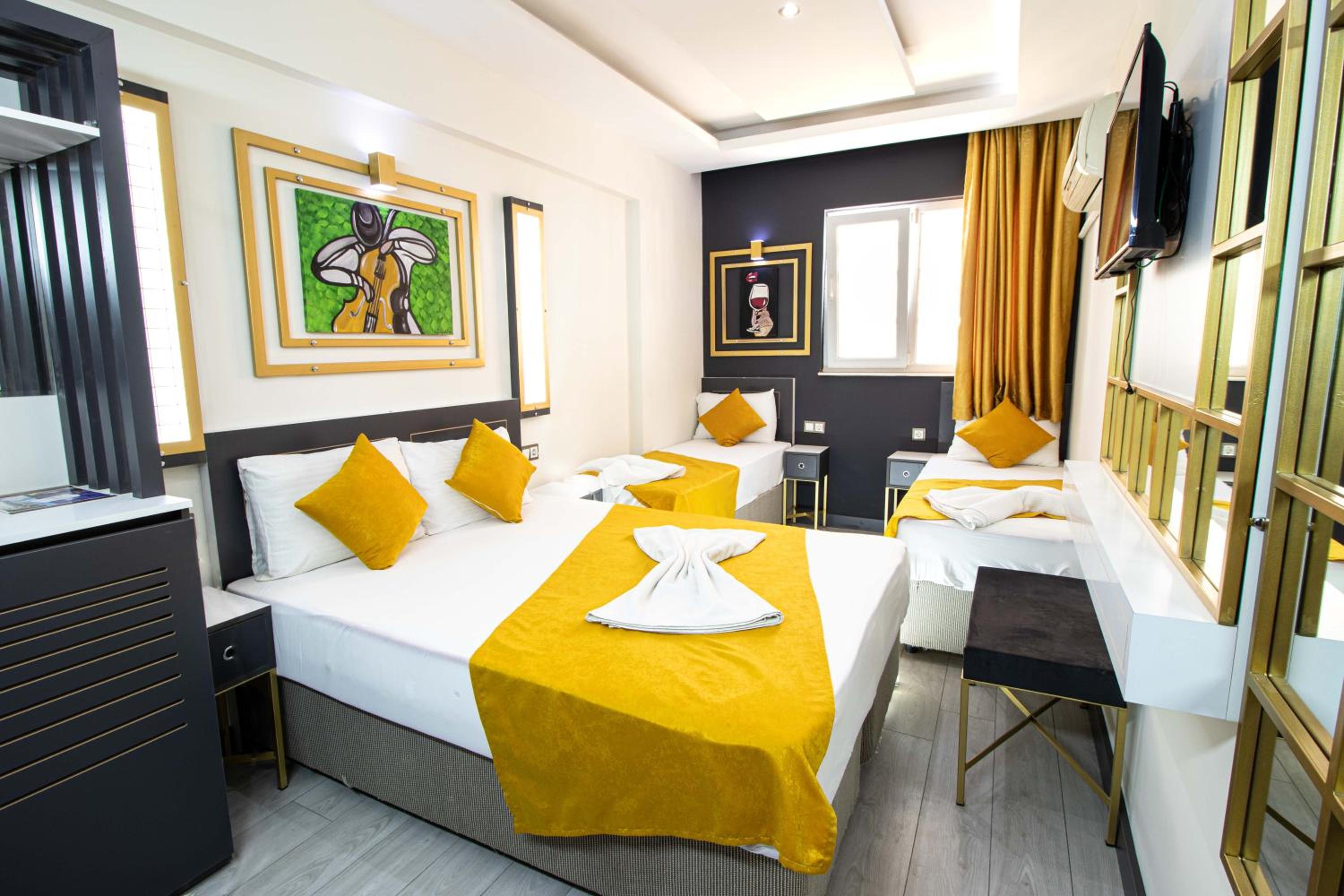 Exporoyal Hotel - Image 18