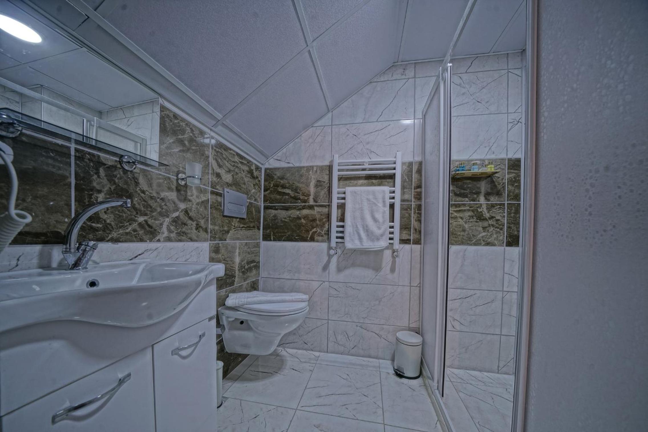 Epoch Stone House - Image 35
