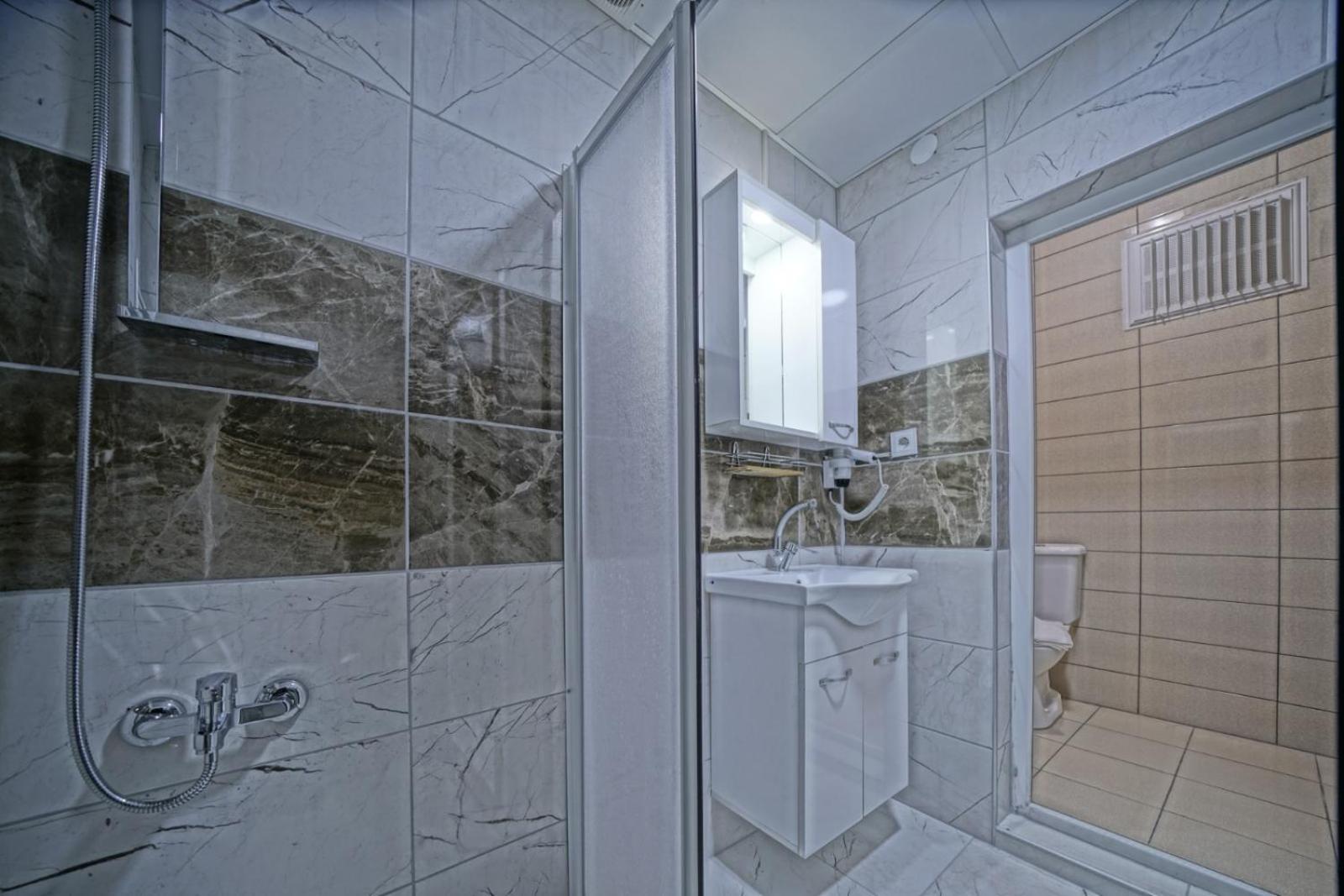 Epoch Stone House - Image 23