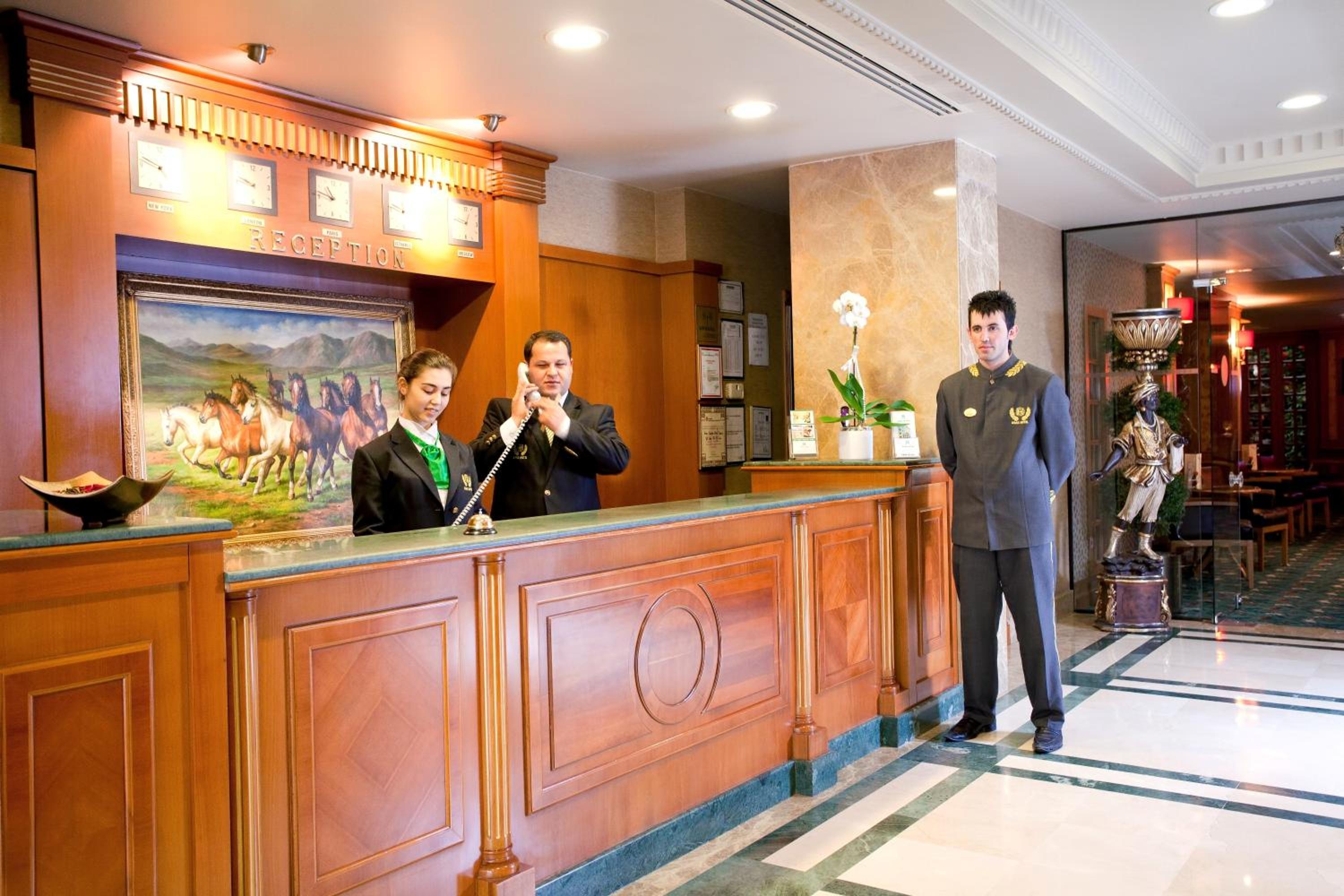Oran Hotel - Image 13