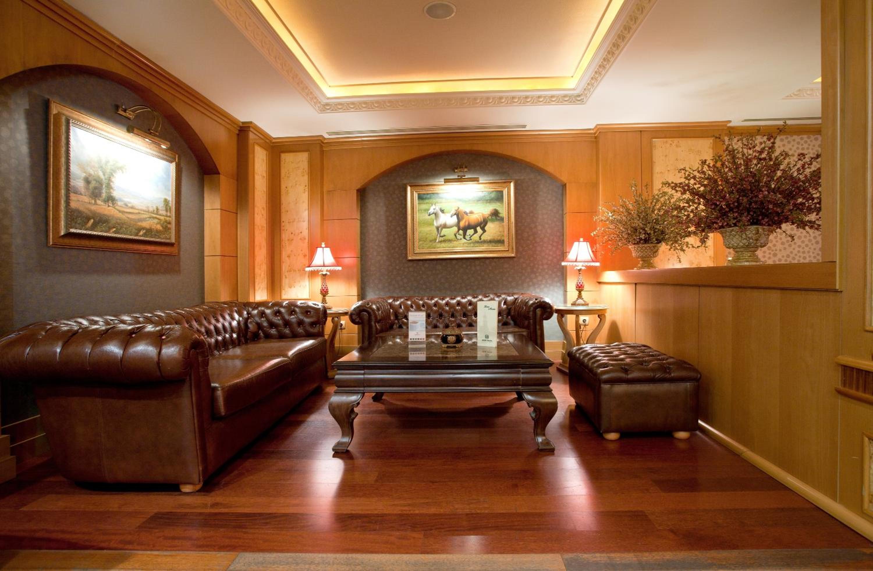 Oran Hotel - Image 12