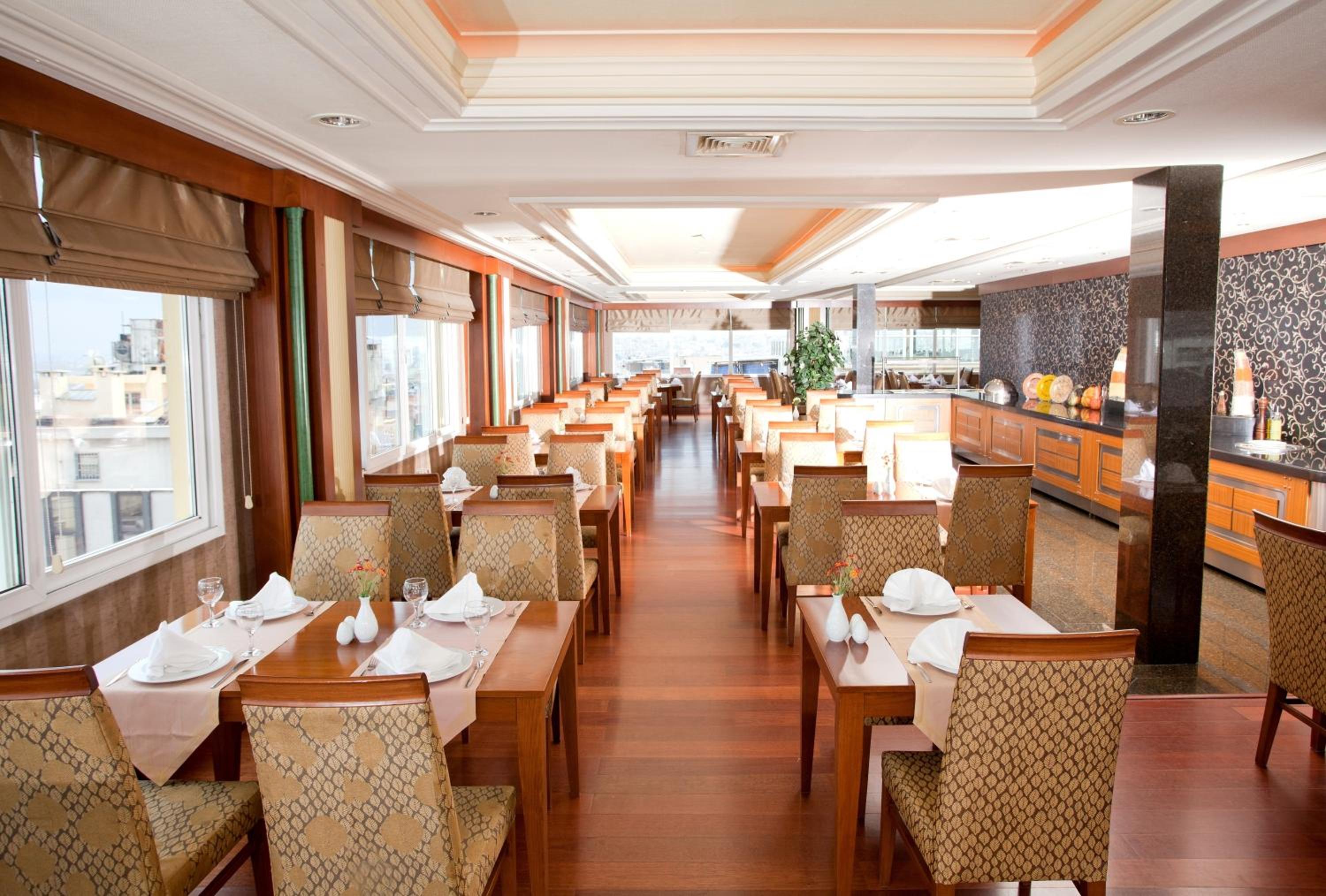 Oran Hotel - Image 24