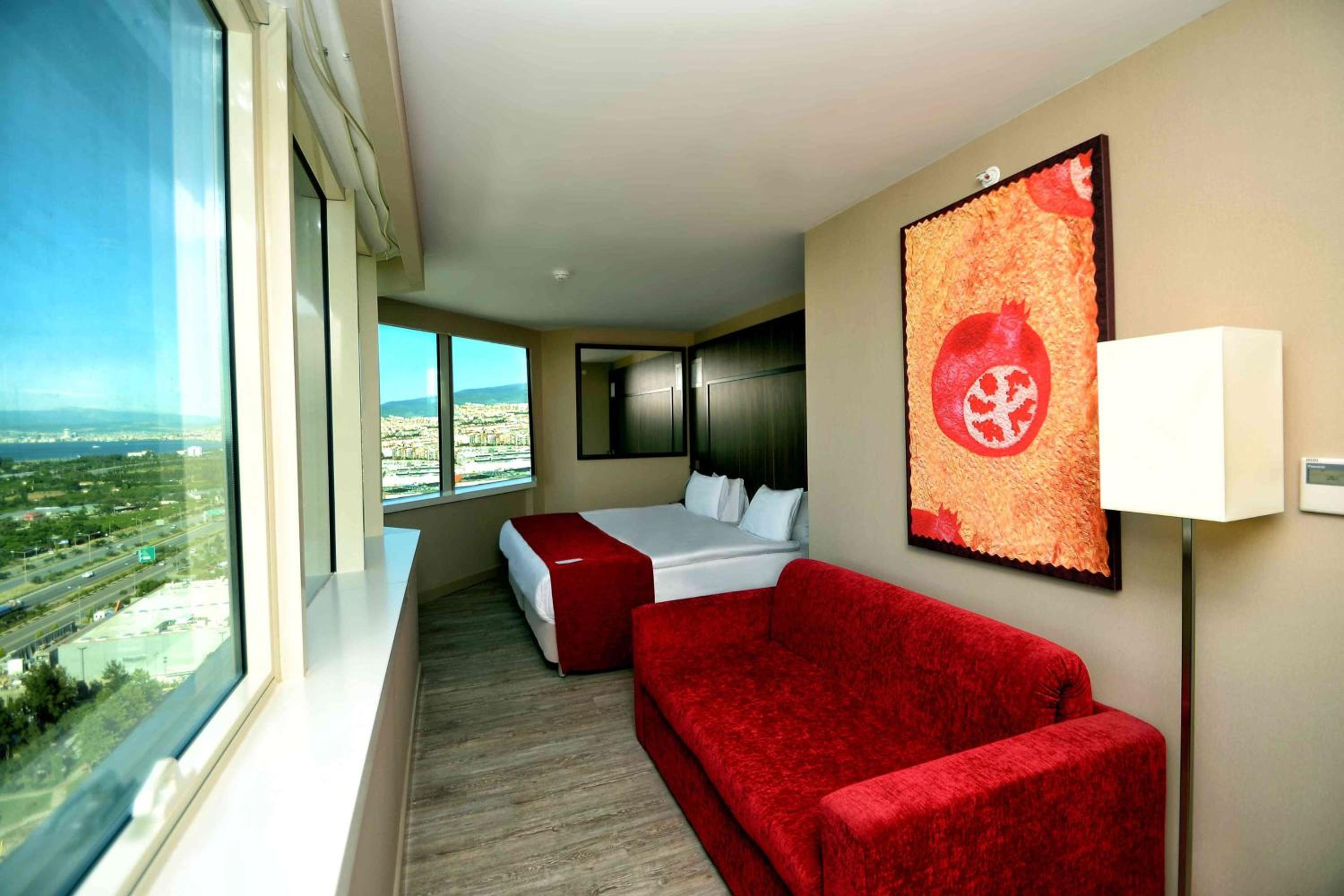 Ramada Encore by Wyndham İzmir - Image 22