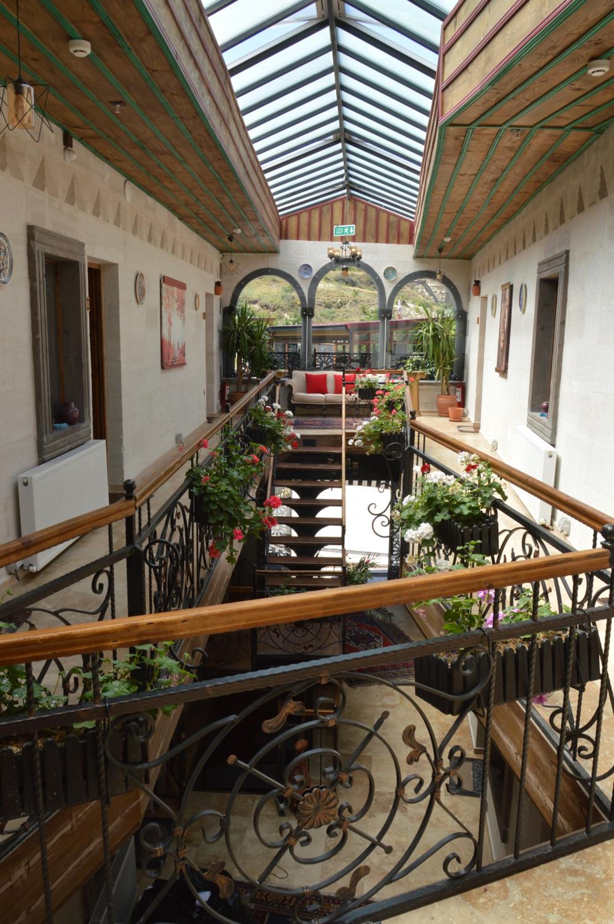 Grand Elite Cave Suites - Image 57