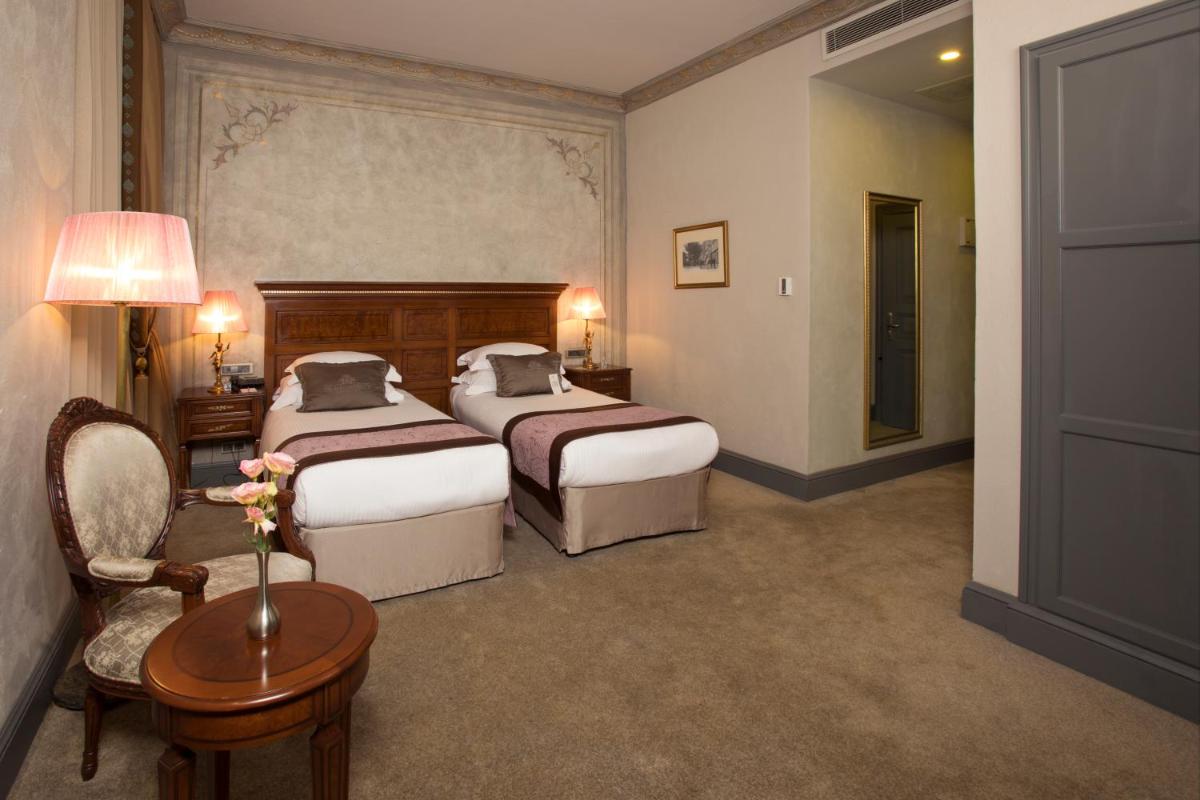 Palazzo Donizetti Hotel - Special Class - Image 10