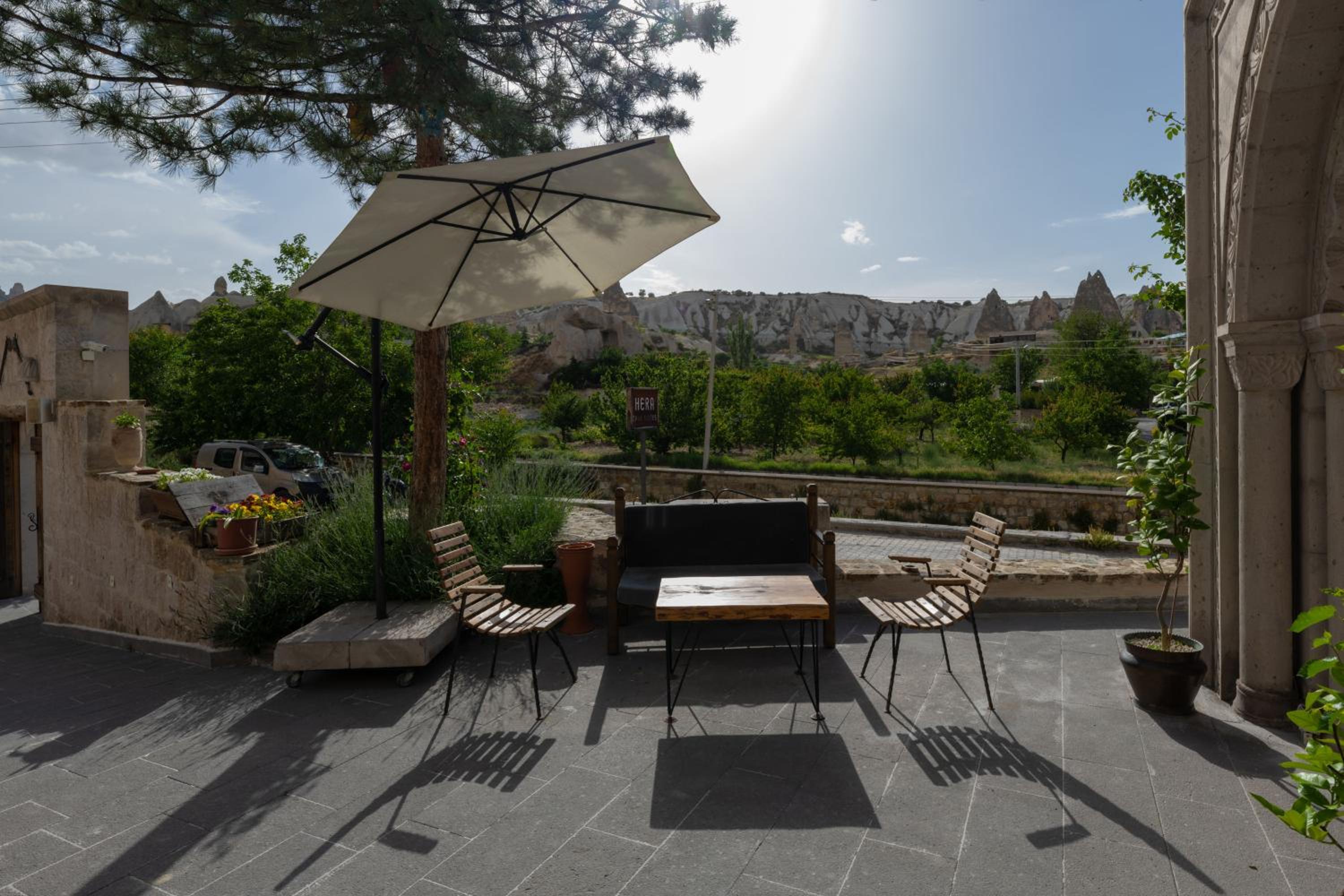 Hera Cave Suites - Image 133