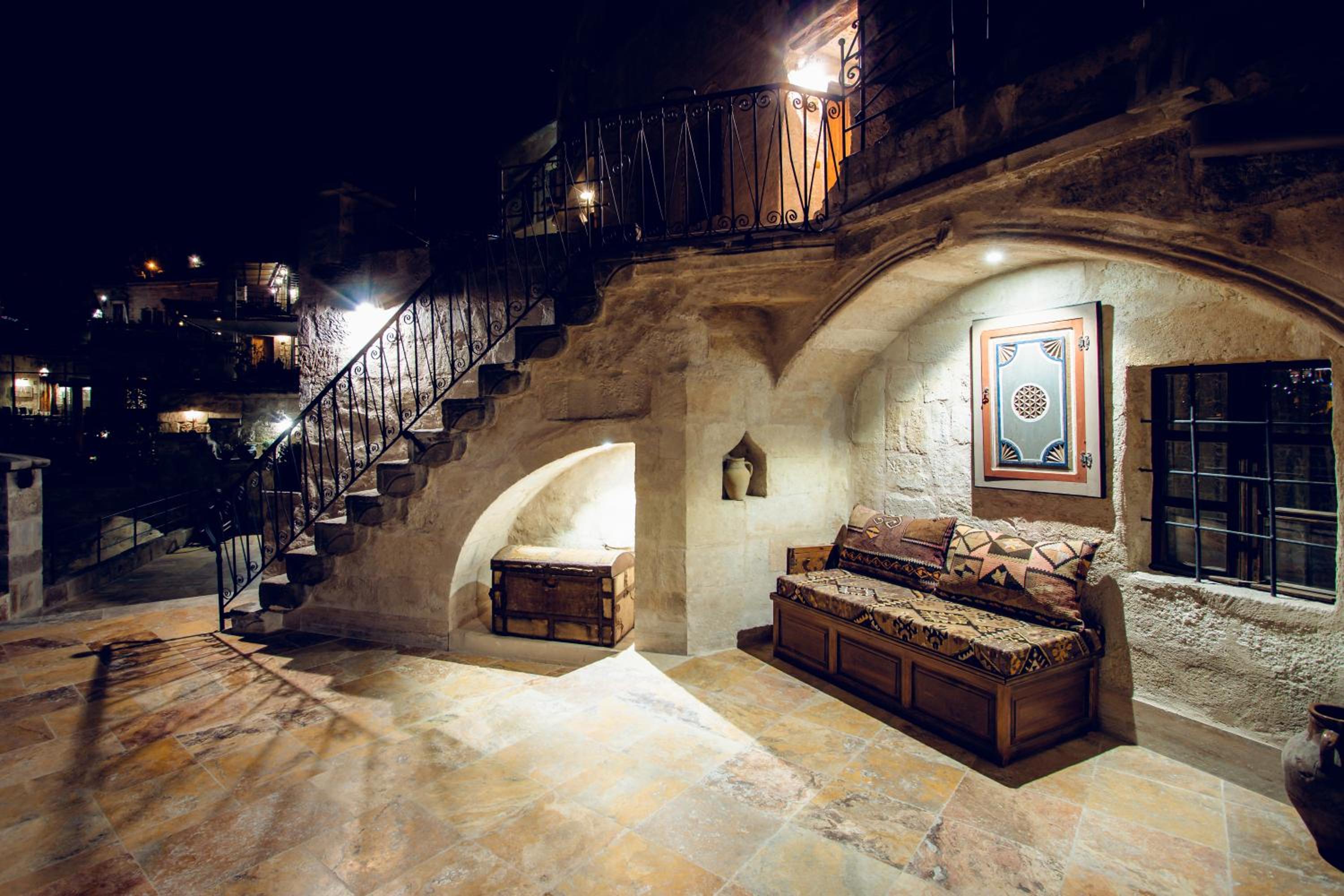 Sultan Cave Suites - Image 7