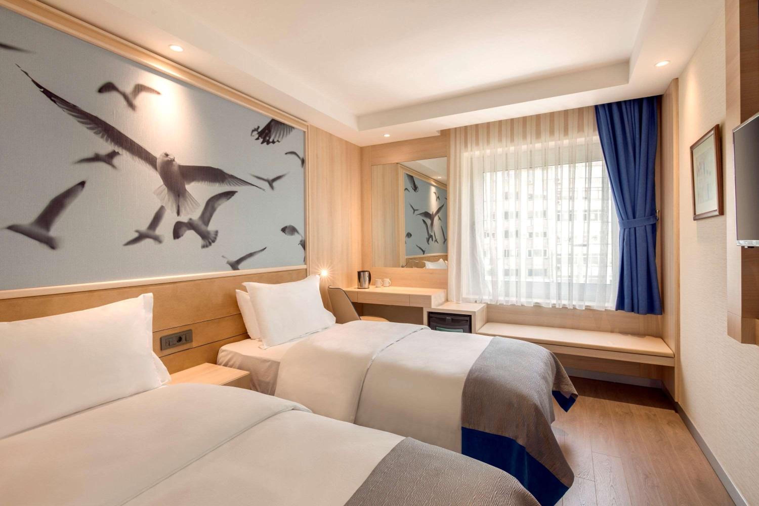 Ramada by Wyndham İstanbul Eski Şehir - Image 30