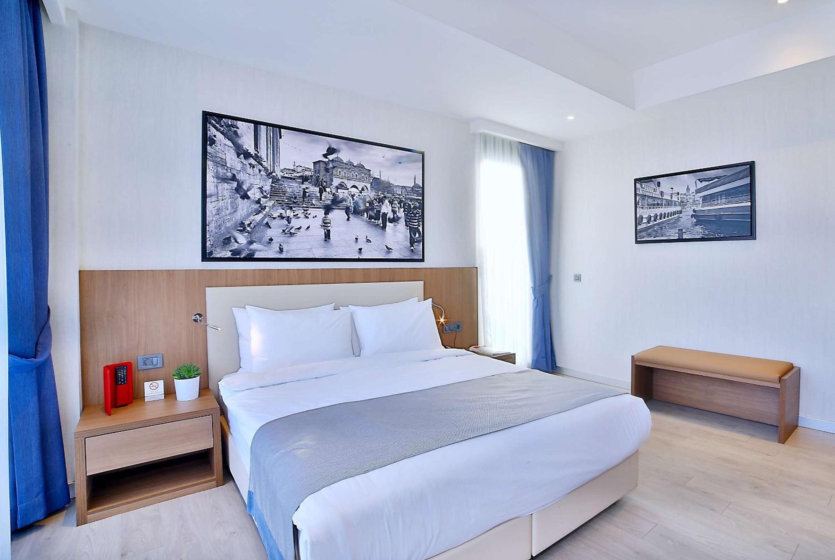 Ramada by Wyndham İstanbul Eski Şehir - Image 35