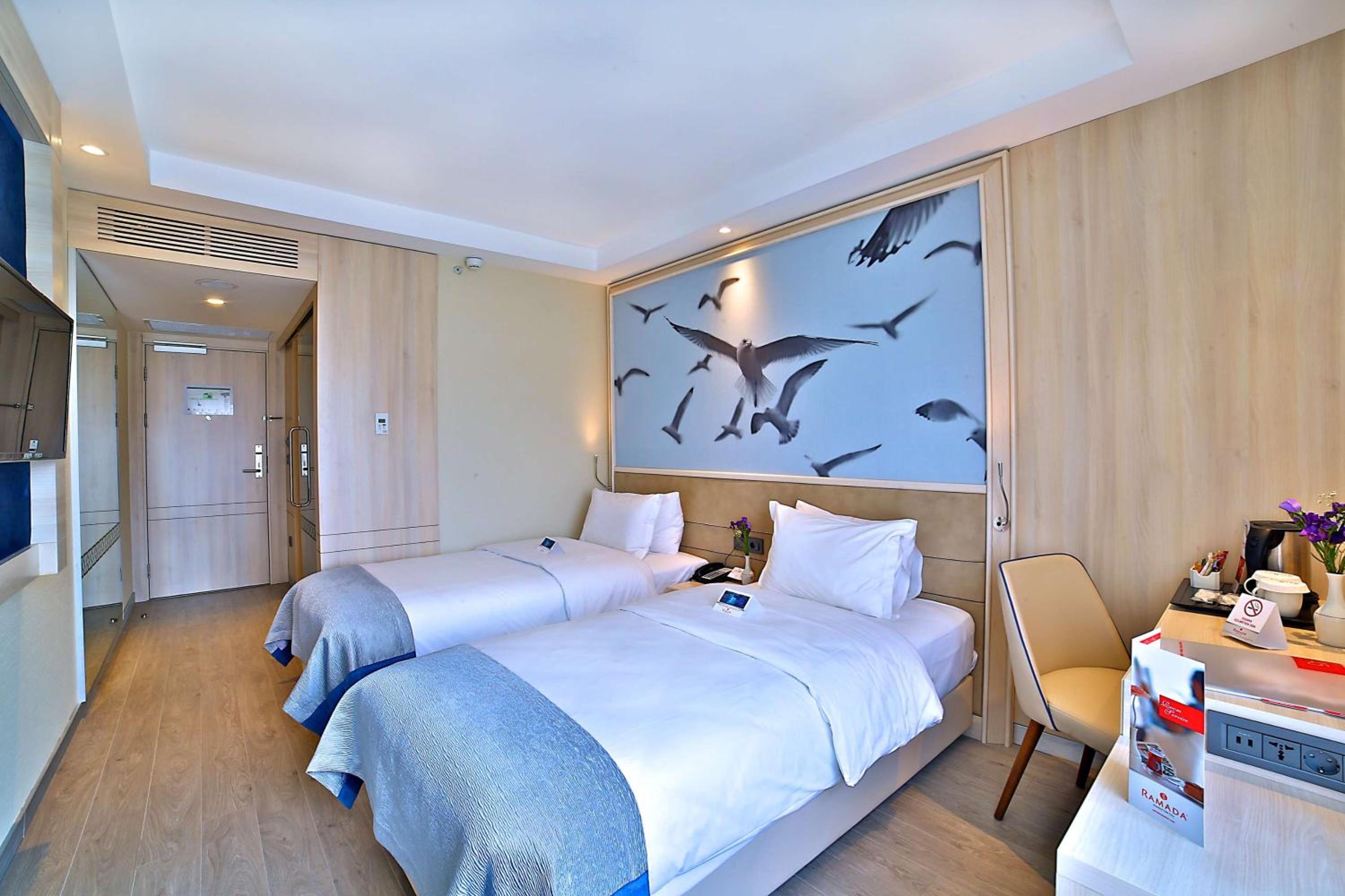 Ramada by Wyndham İstanbul Eski Şehir - Image 64