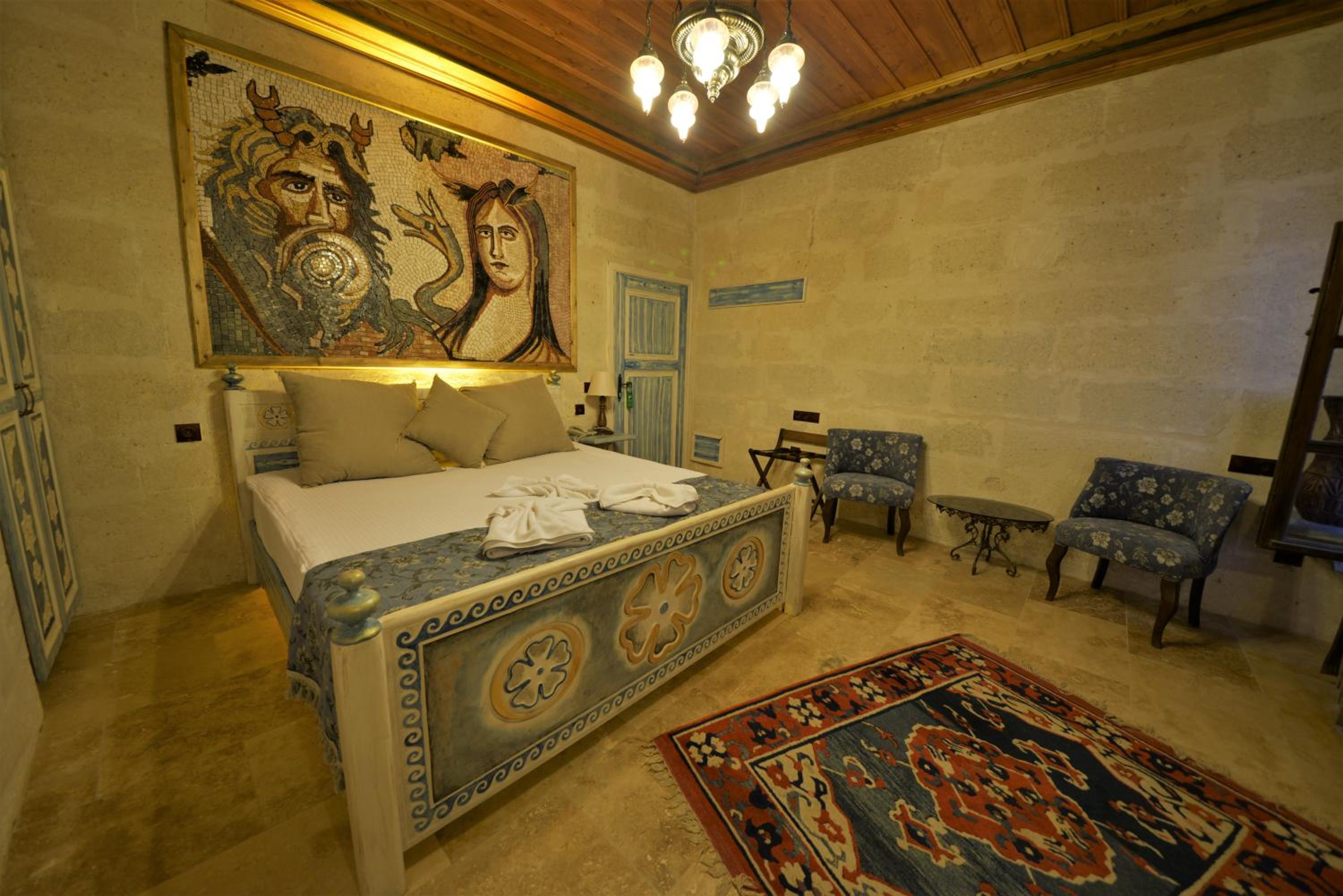 Caftan Cave Suites - Image 8