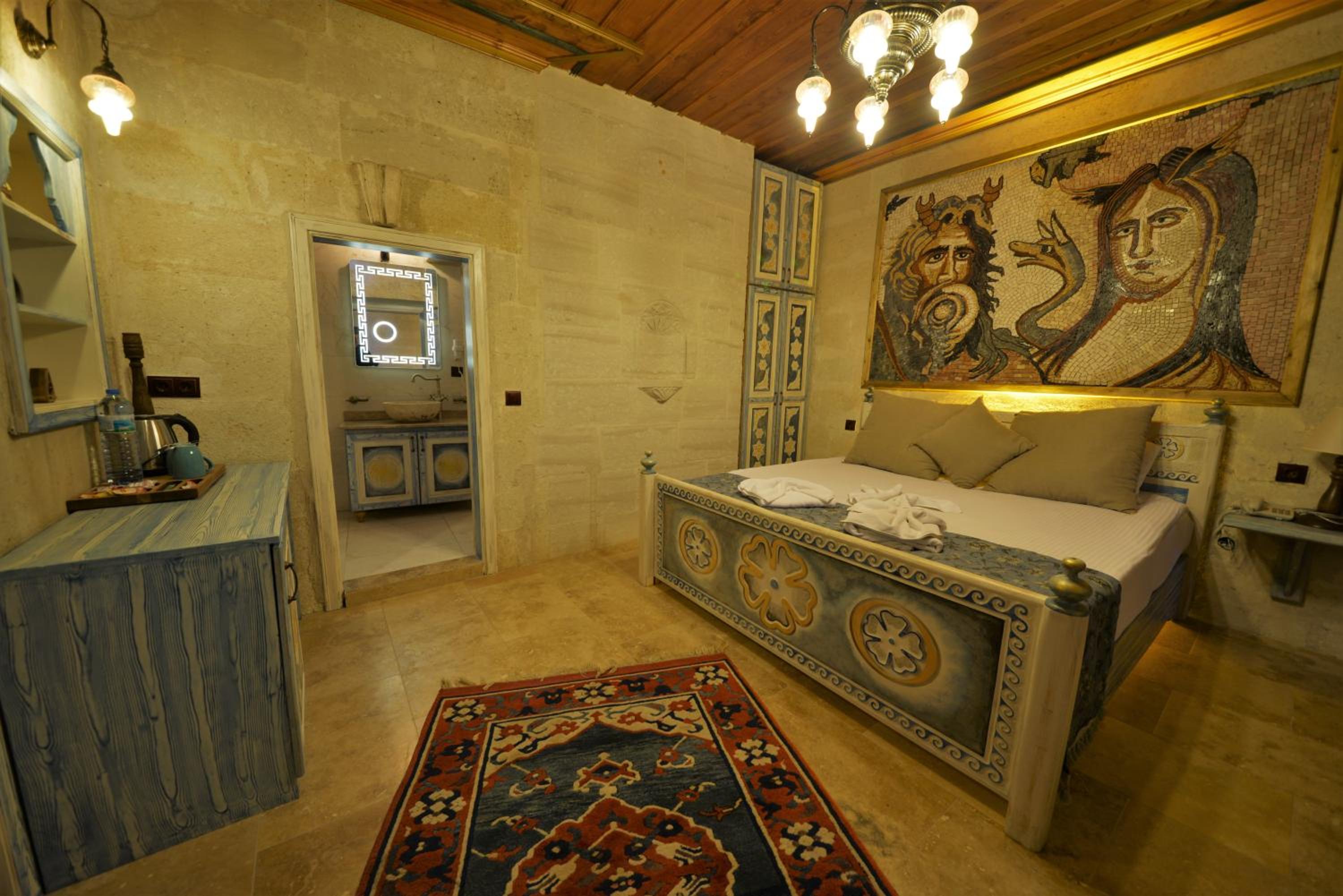 Caftan Cave Suites - Image 10