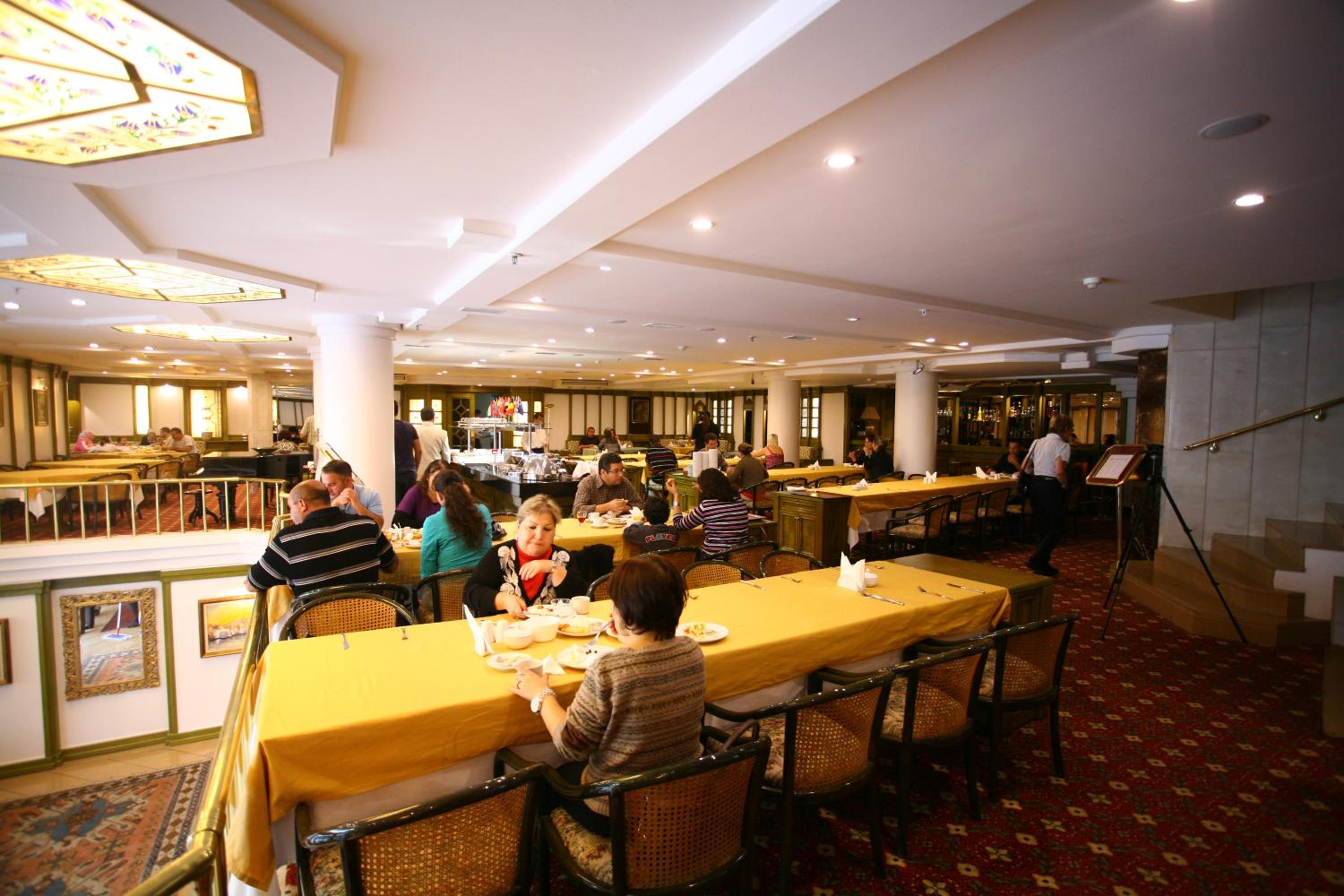 Istanbul Royal Hotel - Image 231