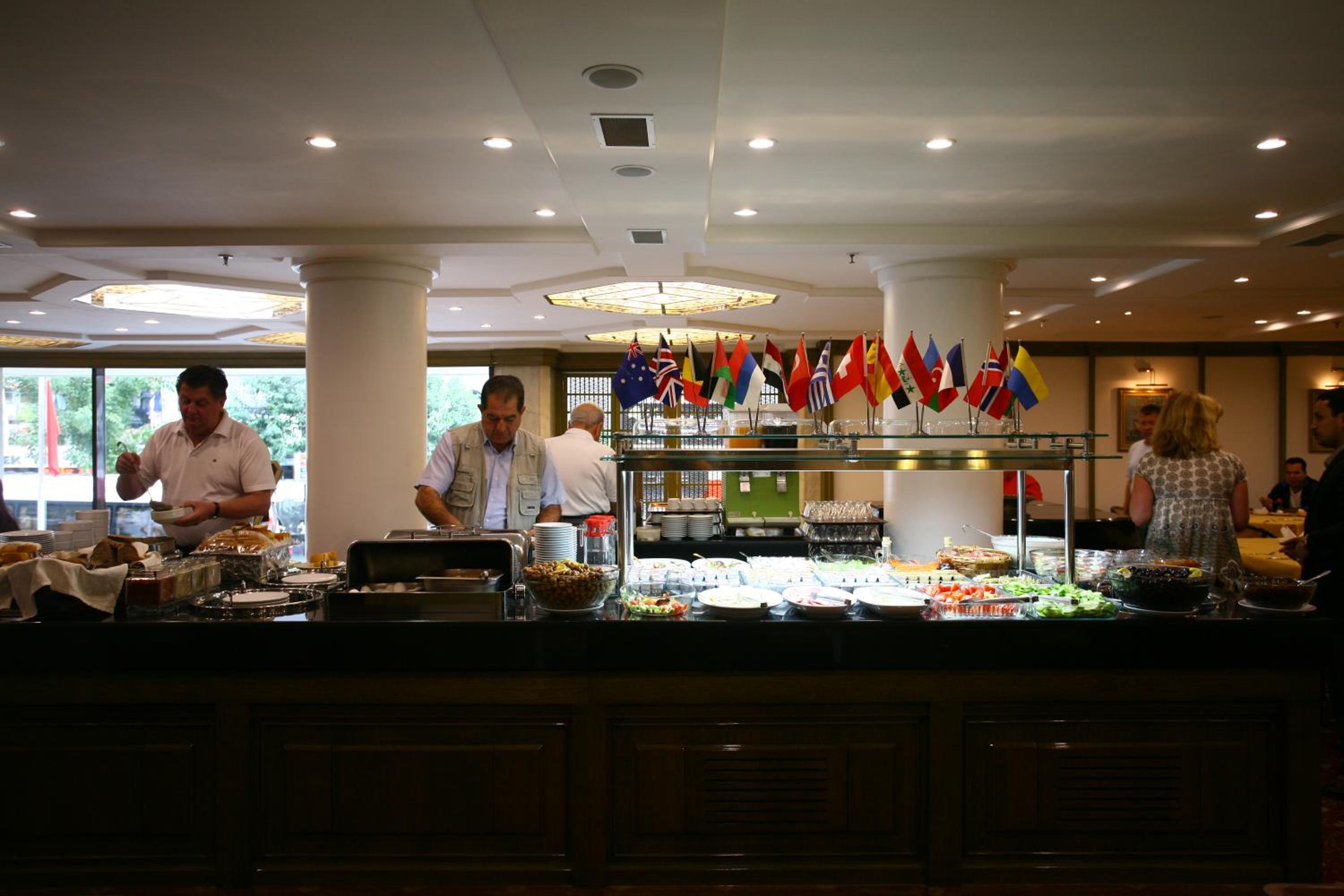 Istanbul Royal Hotel - Image 241