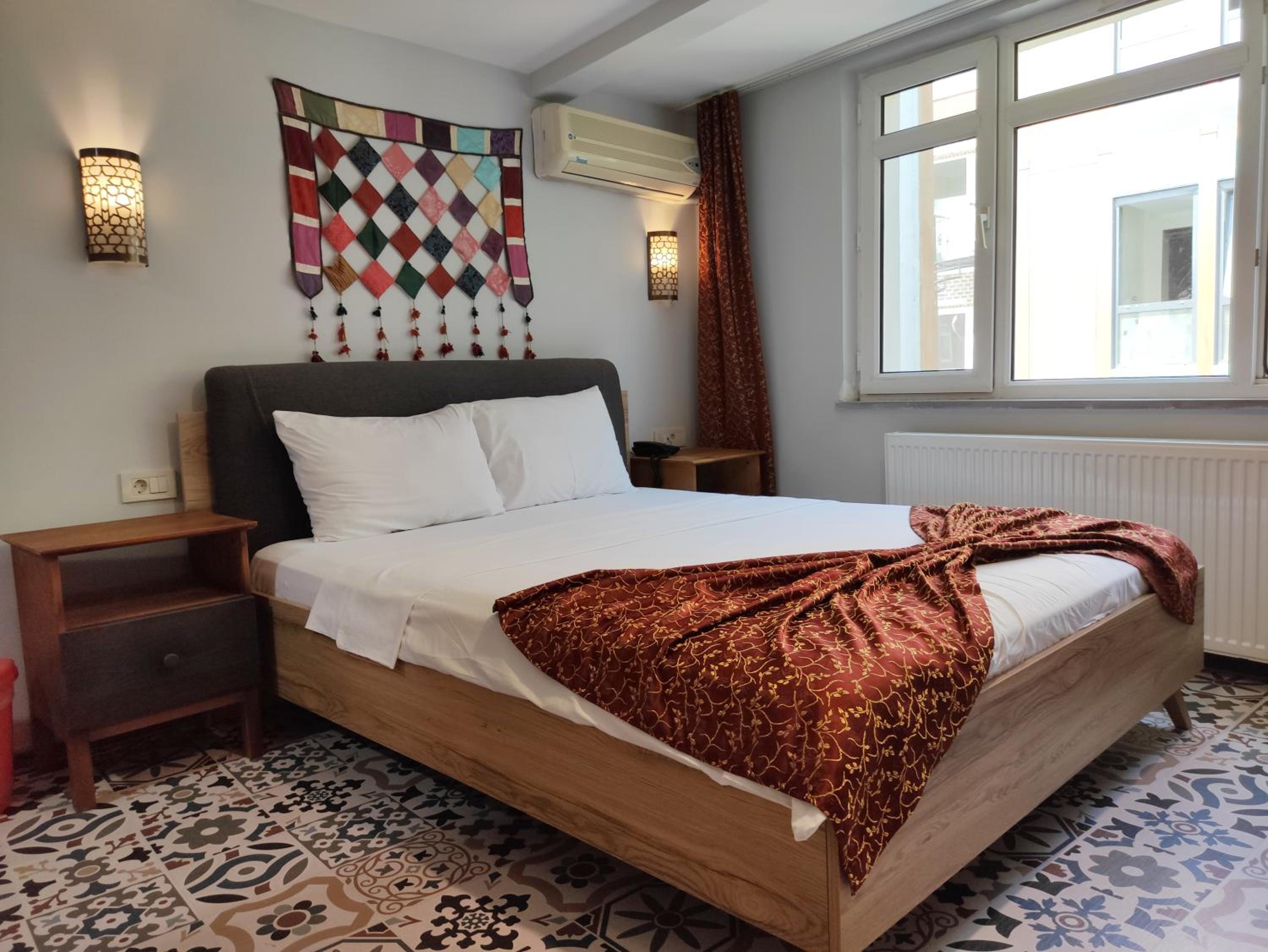 Marmara Guesthouse - Image 135