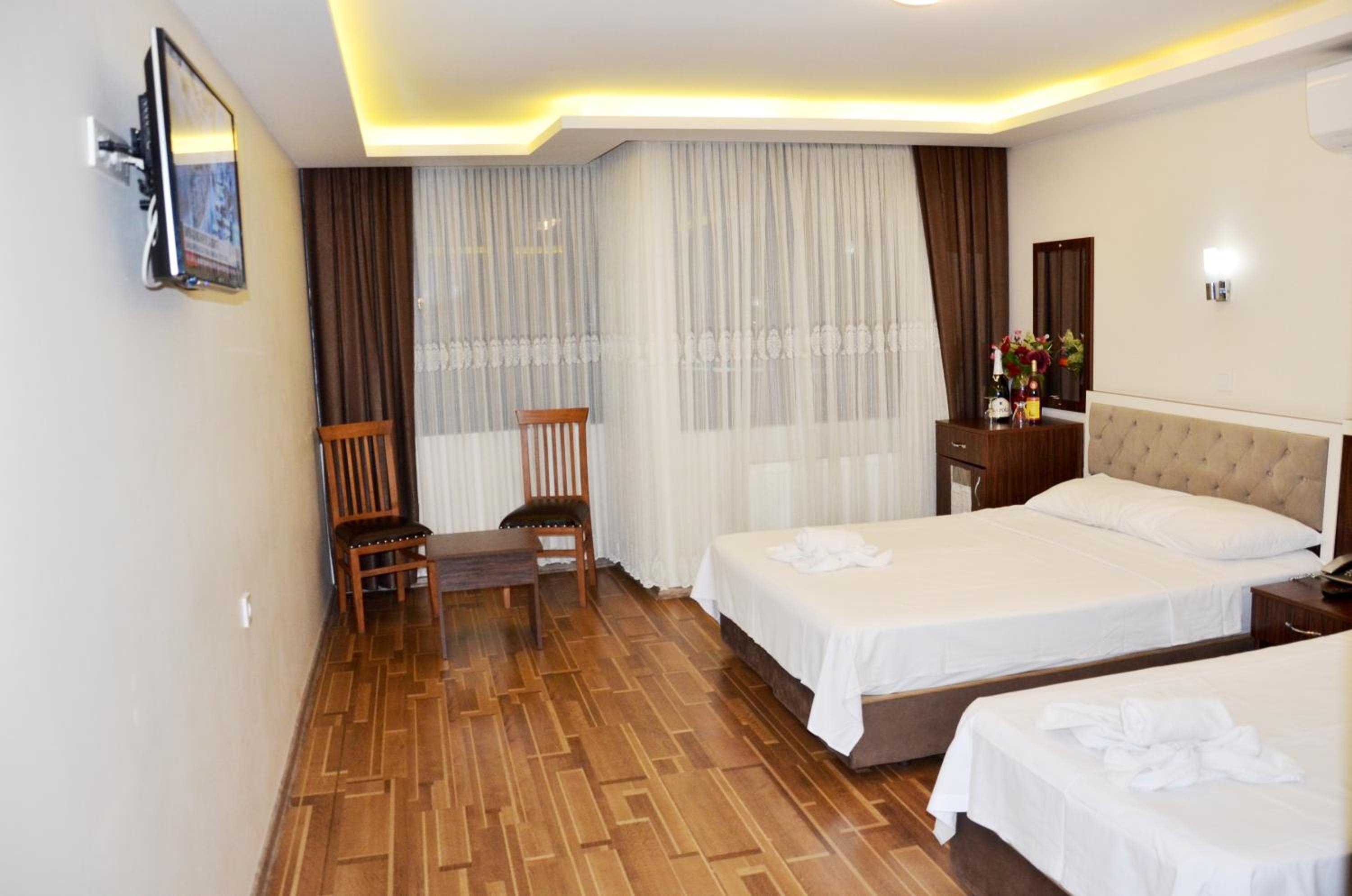 Hotel Grand Mark - Image 22