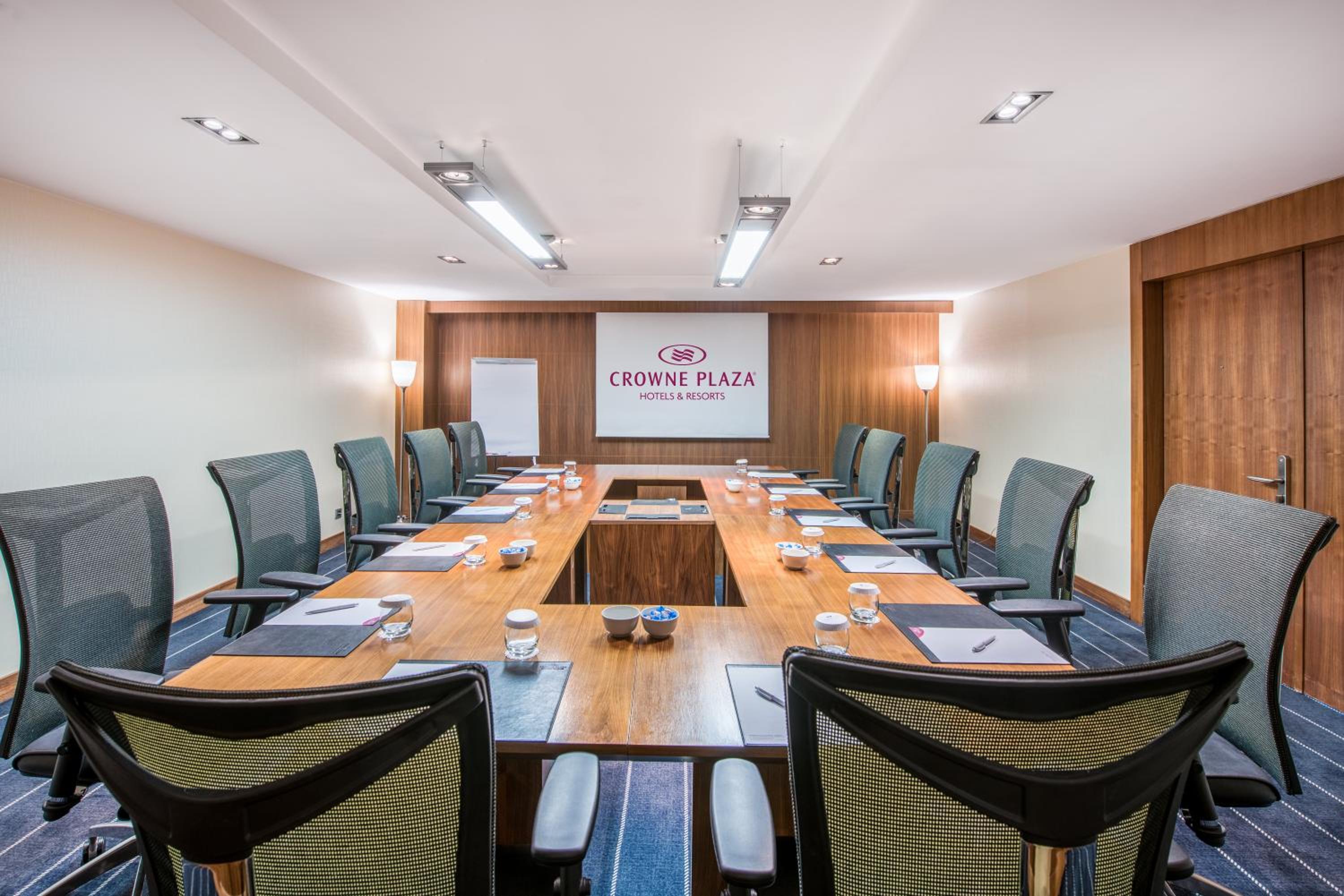 Crowne Plaza Istanbul Harbiye, an IHG Hotel - Image 65
