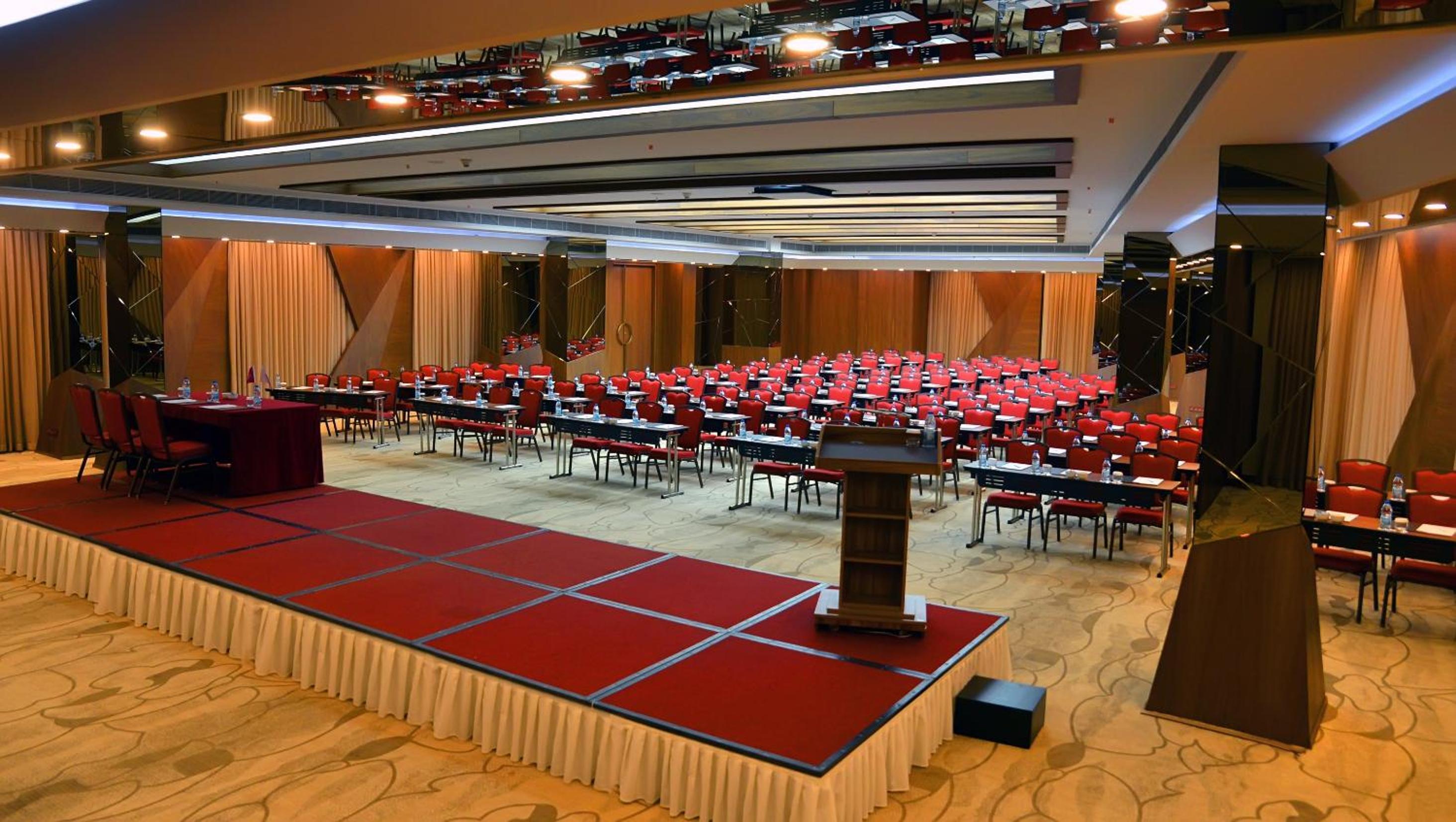 Crowne Plaza Istanbul Harbiye, an IHG Hotel - Image 64