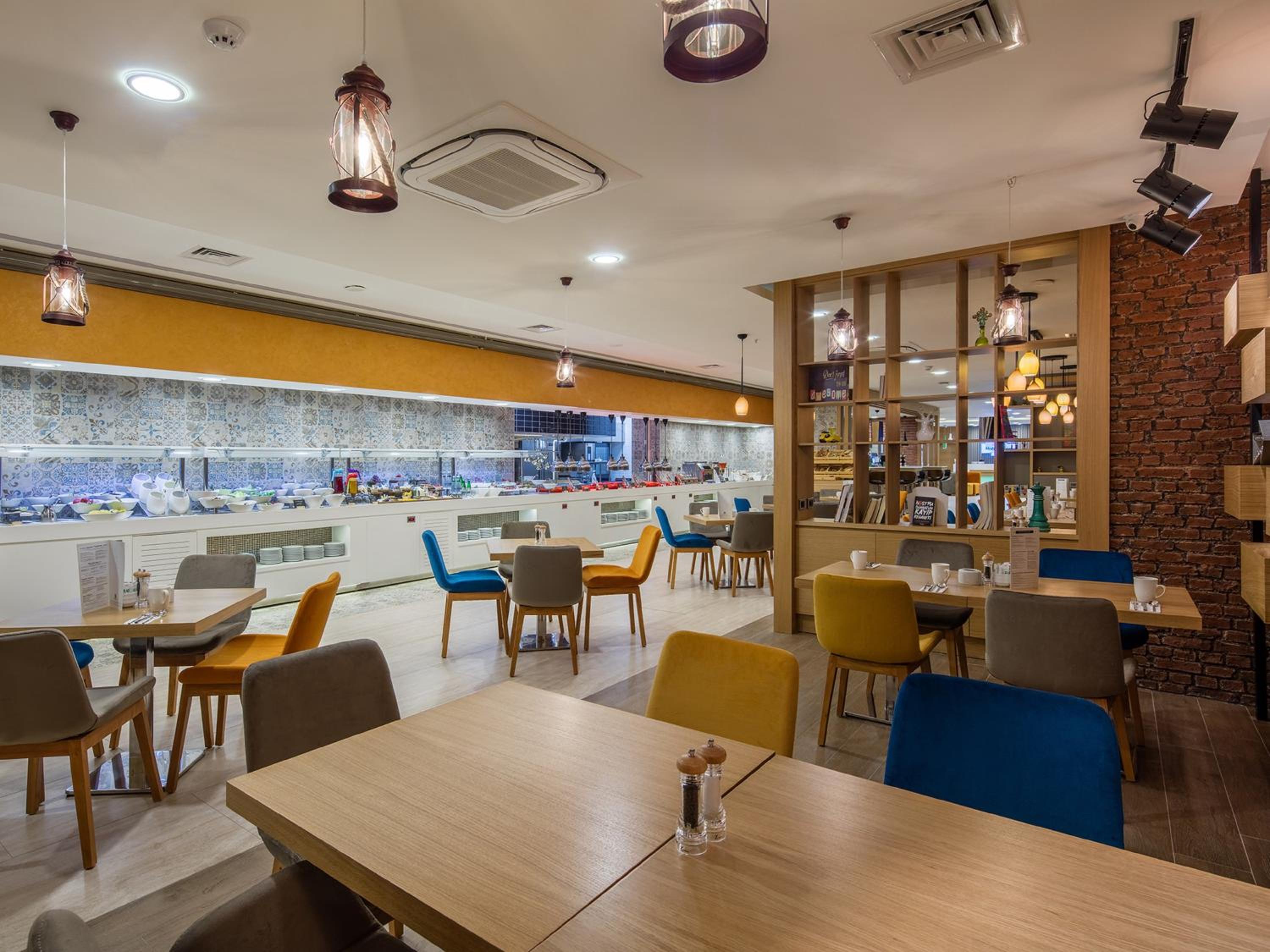 Holiday Inn Antalya - Lara, an IHG Hotel - Image 16