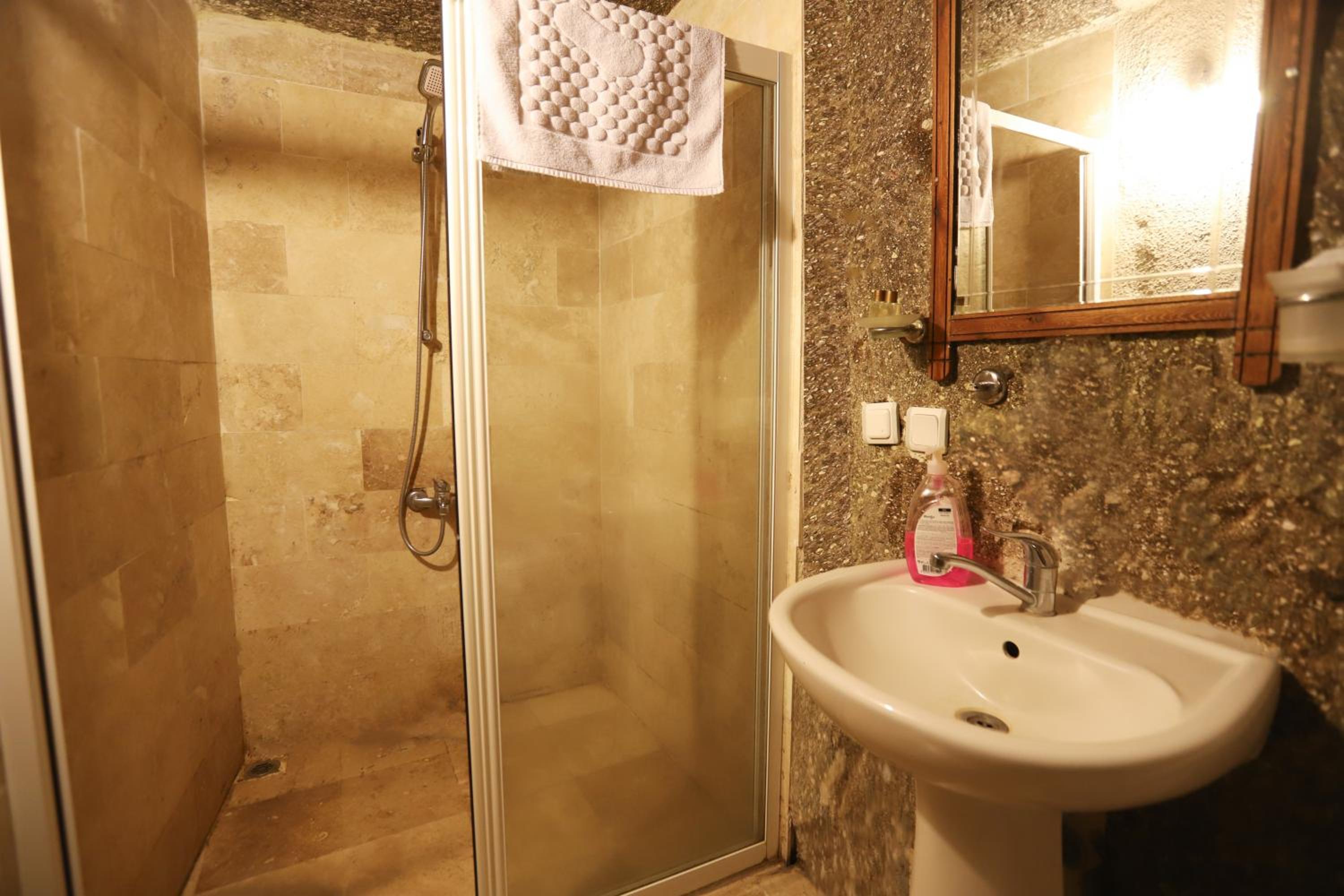 Antique Terrace Cave Suites - Image 38