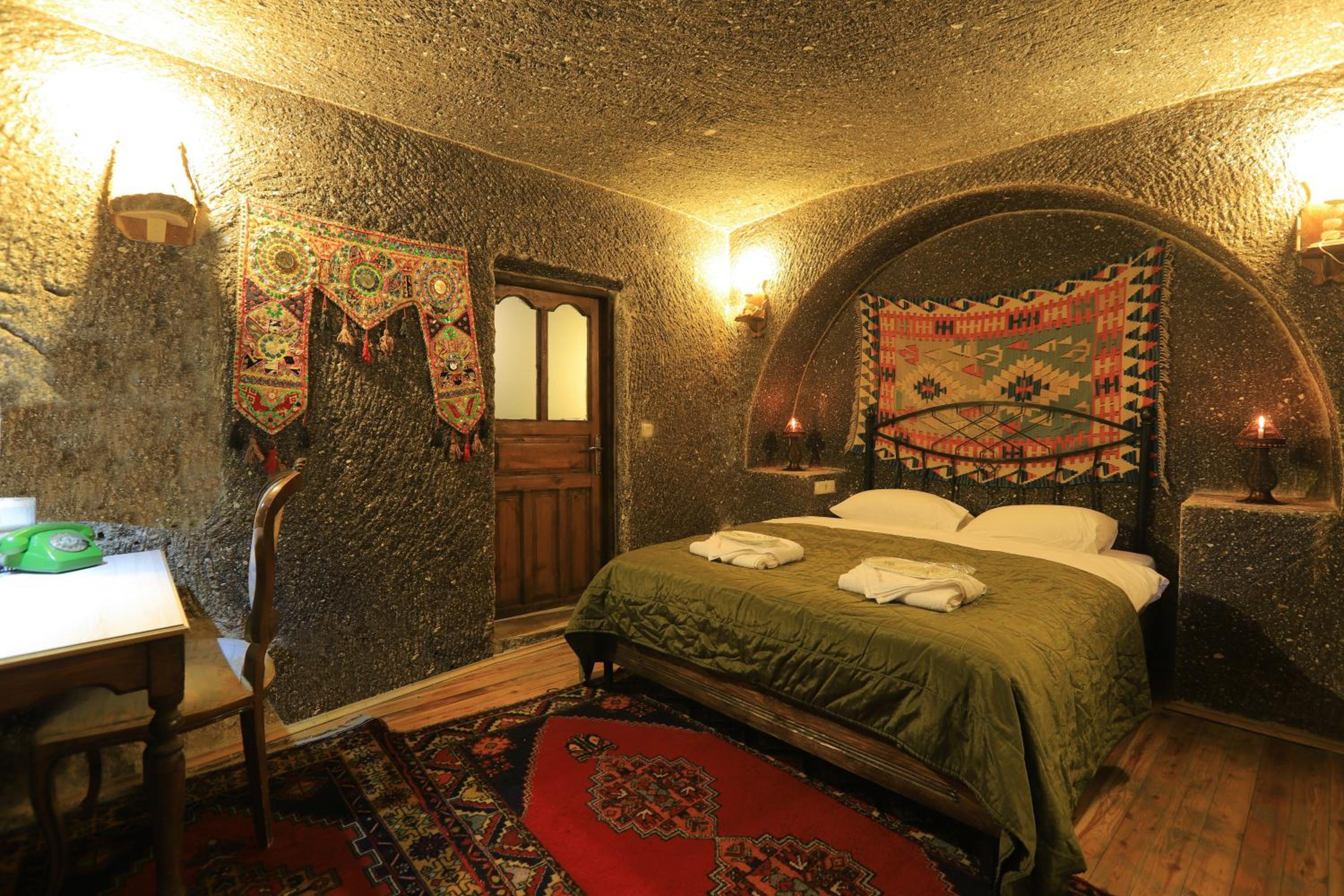 Antique Terrace Cave Suites - Image 54