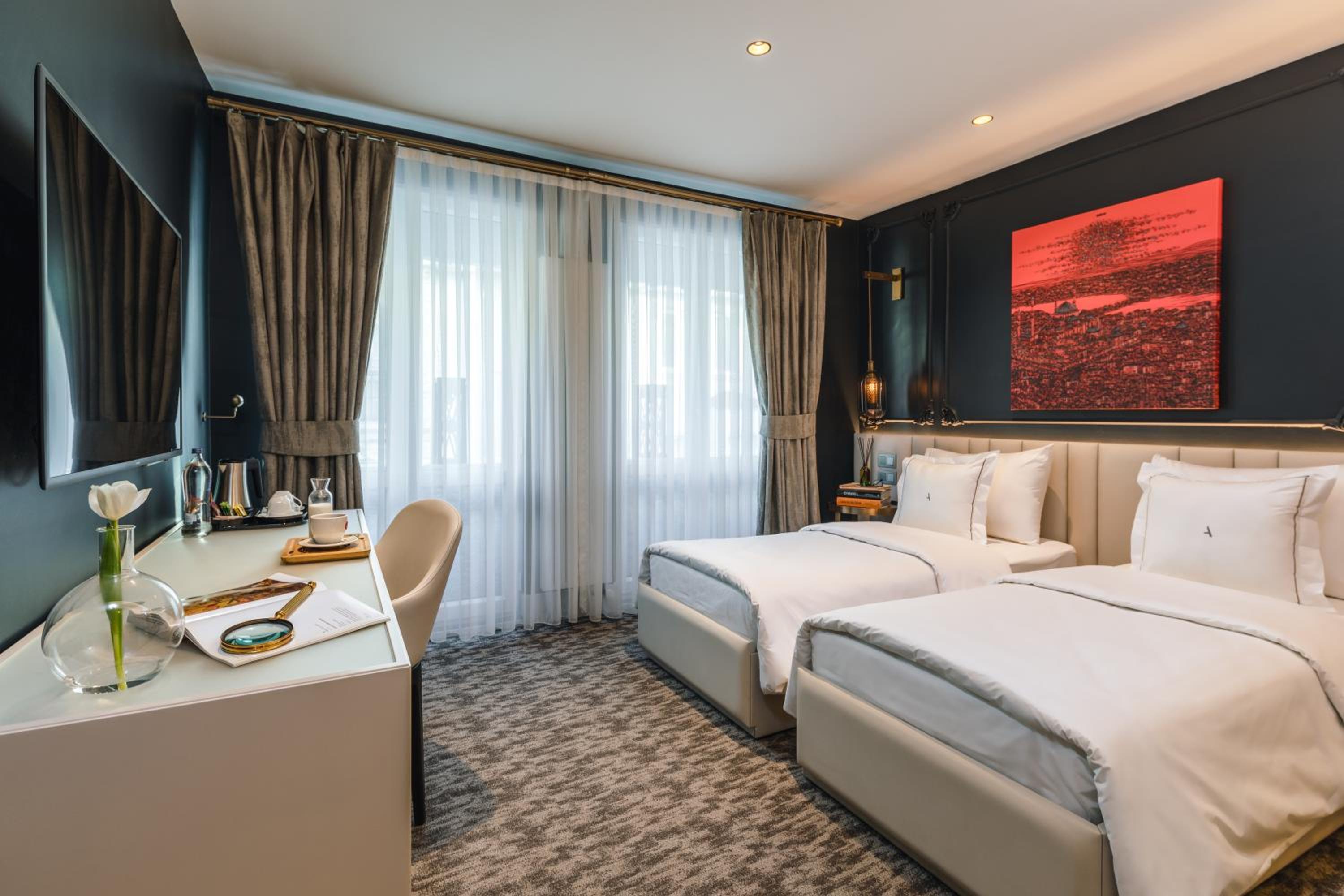 Hotel Amira Istanbul - Image 7